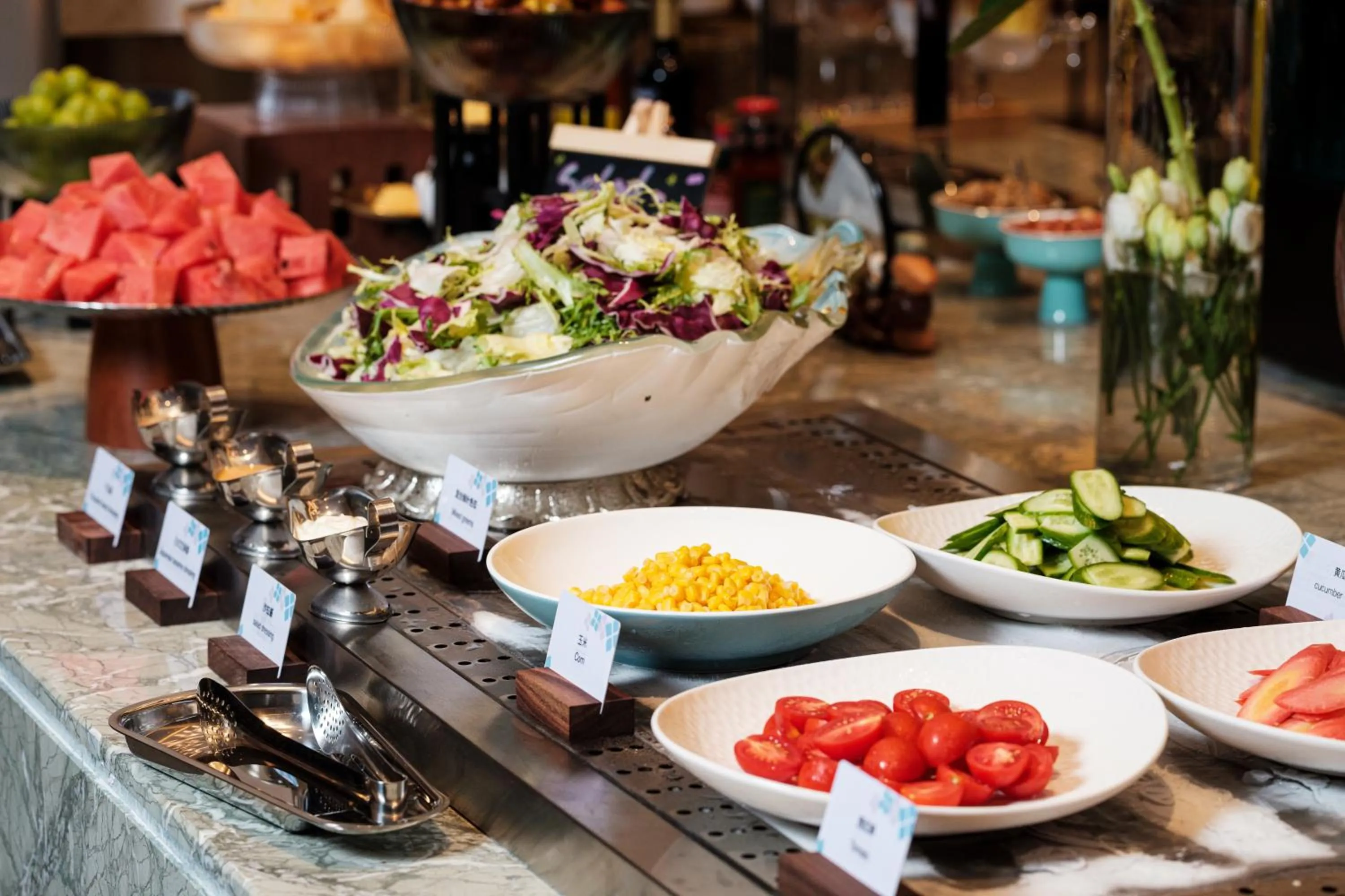 Restaurant/places to eat in Hilton Garden Inn Chengdu East Railway Station