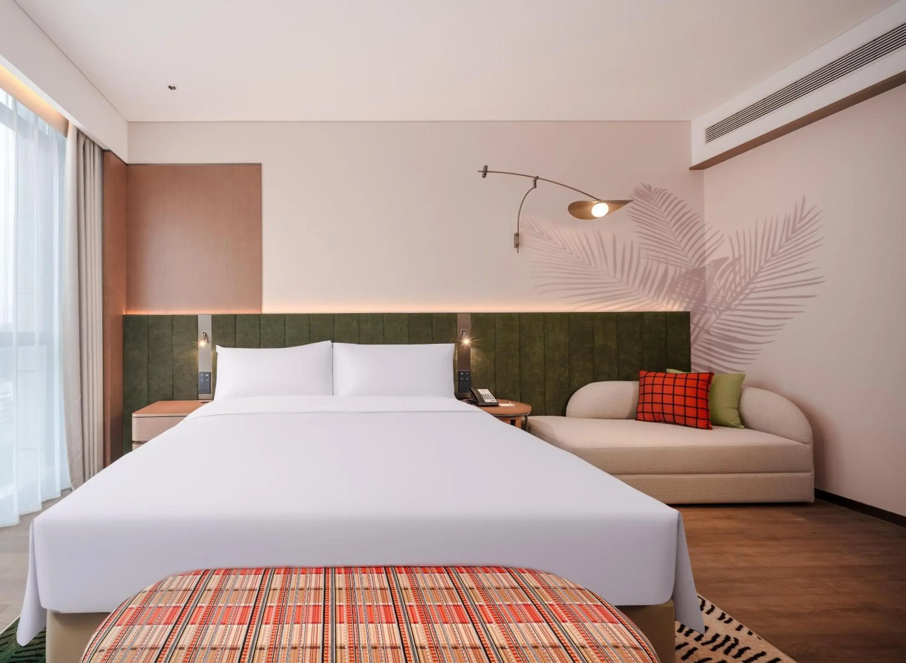 King Guest Room in Hilton Garden Inn Chengdu East Railway Station King Guest Room in Hilton Garden Inn Chengdu East Railway Station