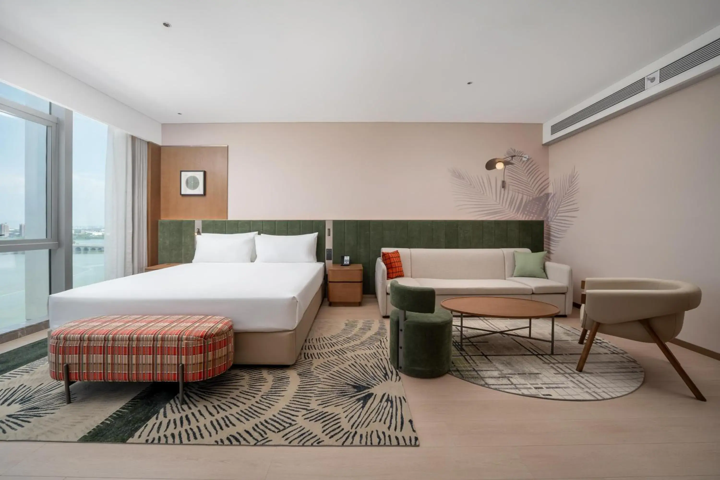 Deluxe King Room in Hilton Garden Inn Wuhu Economic Tech Zone Deluxe King Room in Hilton Garden Inn Wuhu Economic Tech Zone