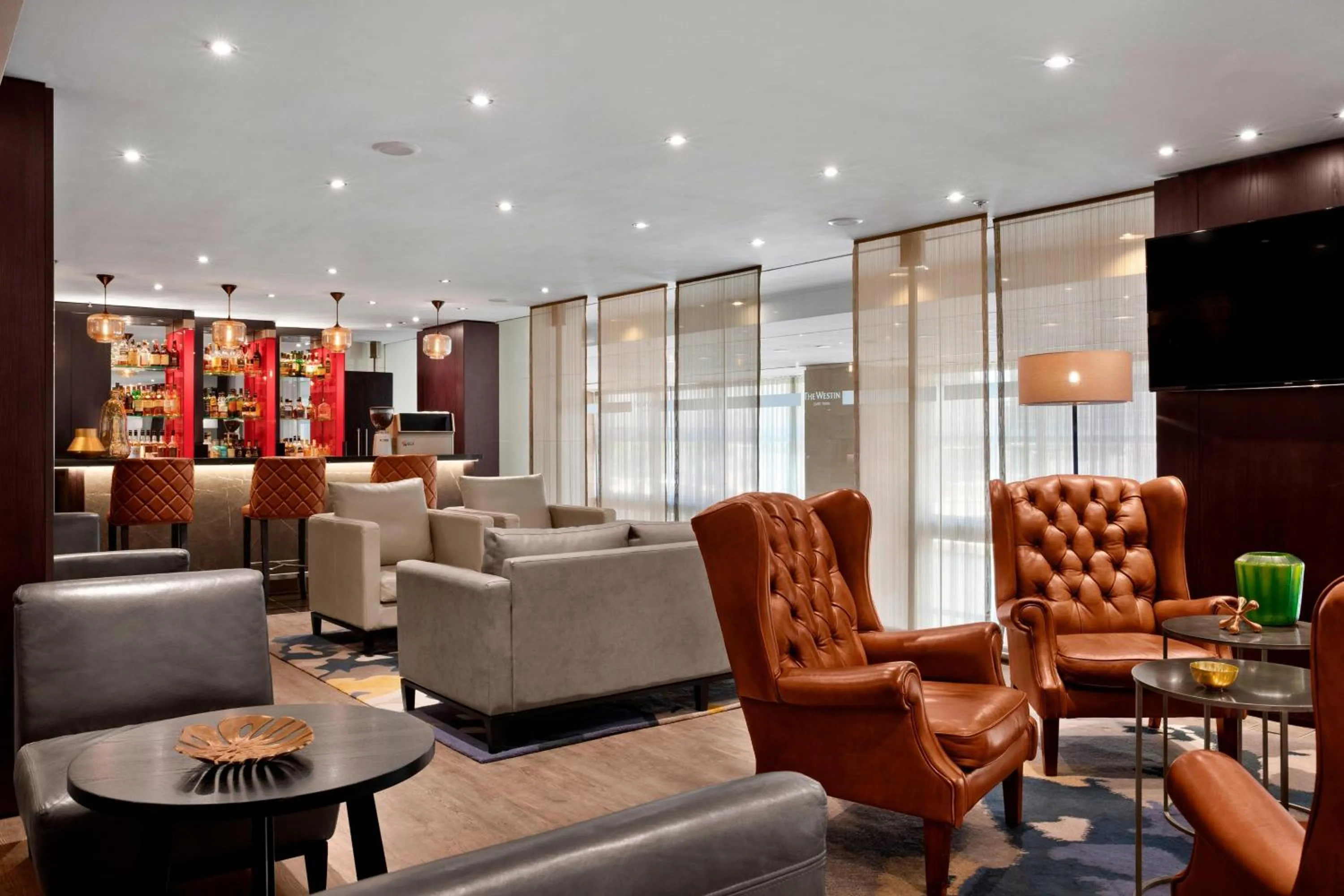 Lounge or bar in The Westin Cape Town