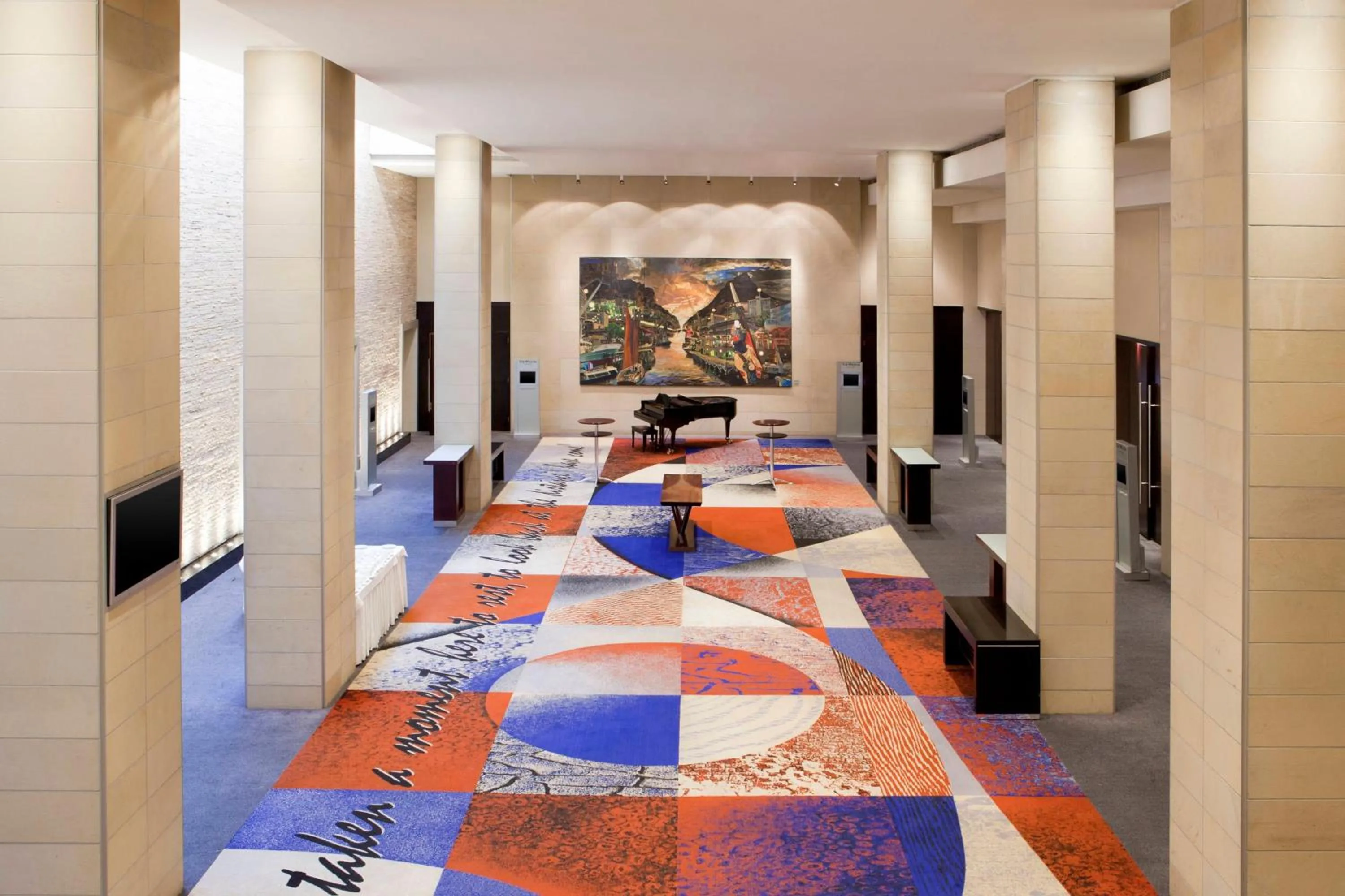 Meeting/conference room, Bed in The Westin Cape Town