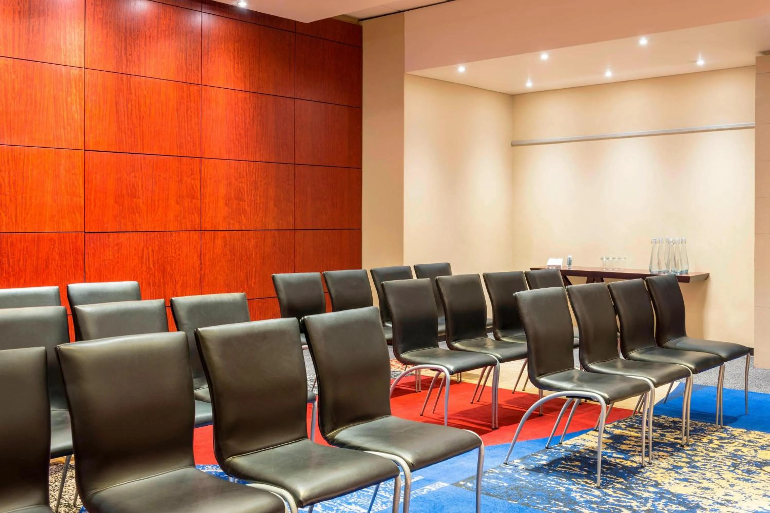Meeting/conference room in The Westin Cape Town