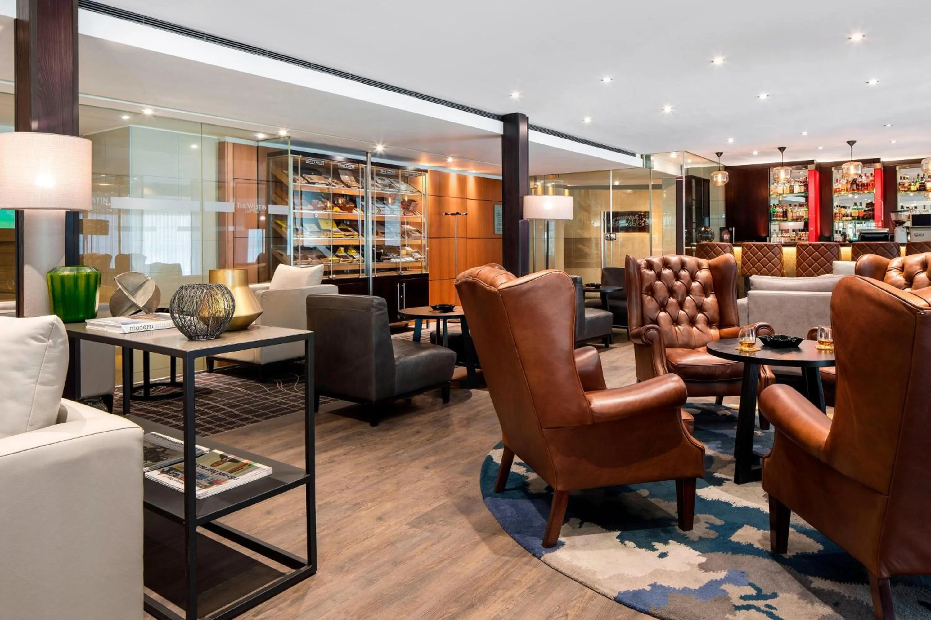 Lounge or bar in The Westin Cape Town