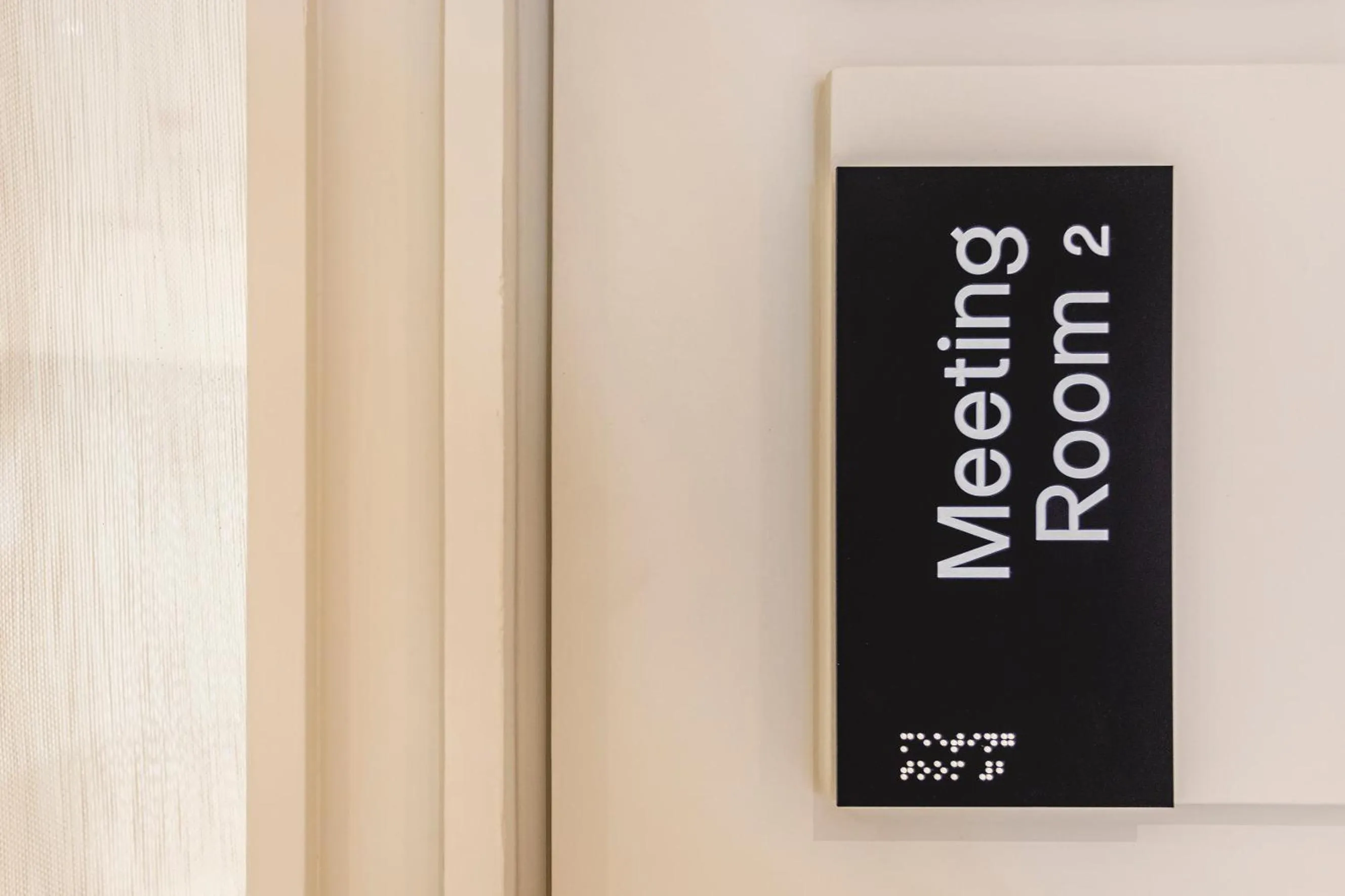 Decorative detail in B48 Valencia Feria