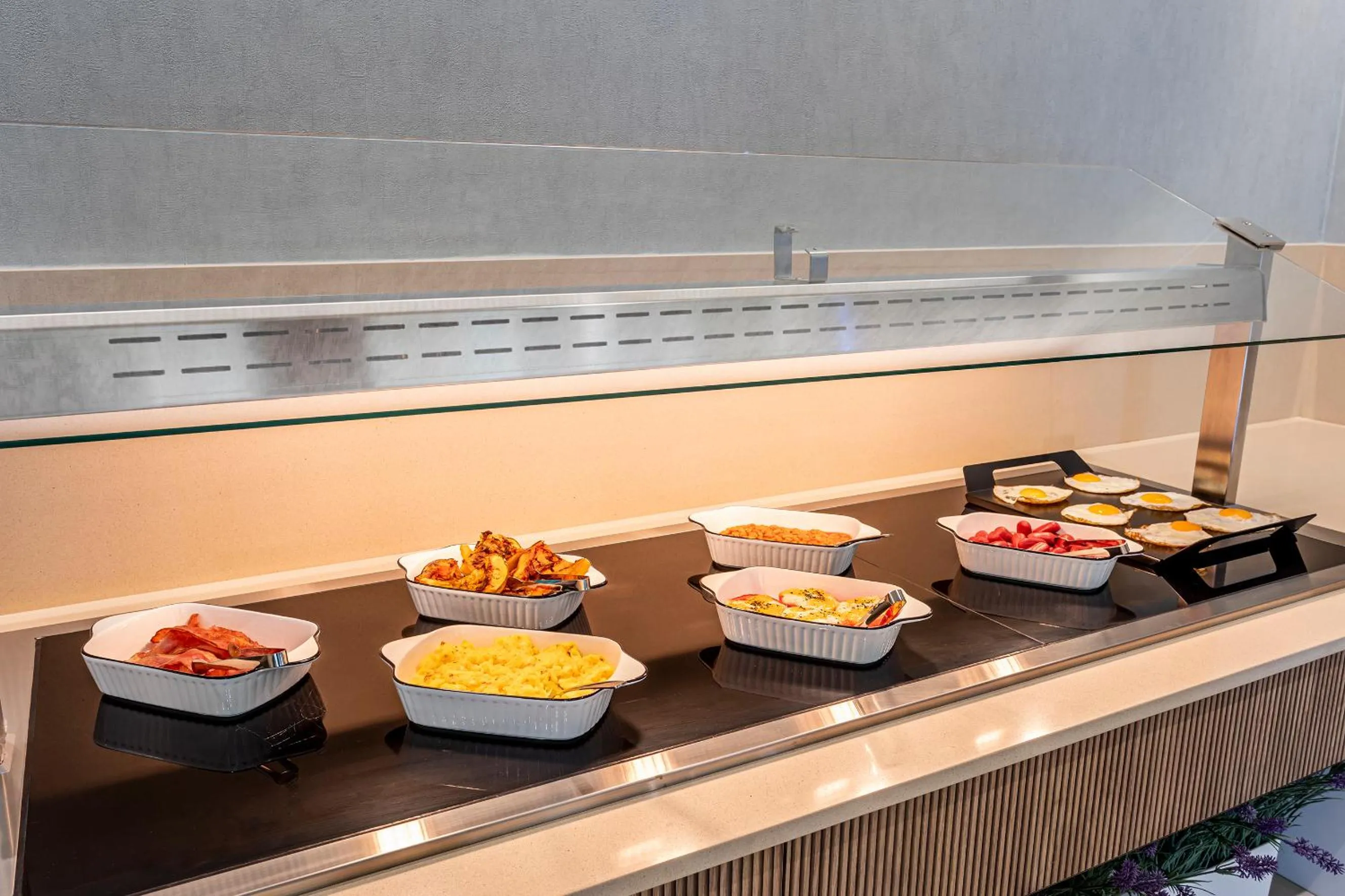 Breakfast in B48 Valencia Feria