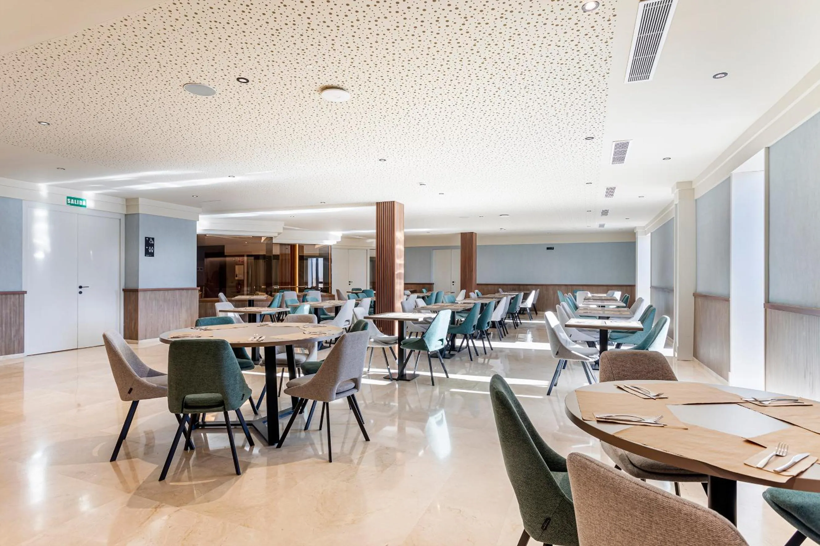 Restaurant/places to eat in B48 Valencia Feria