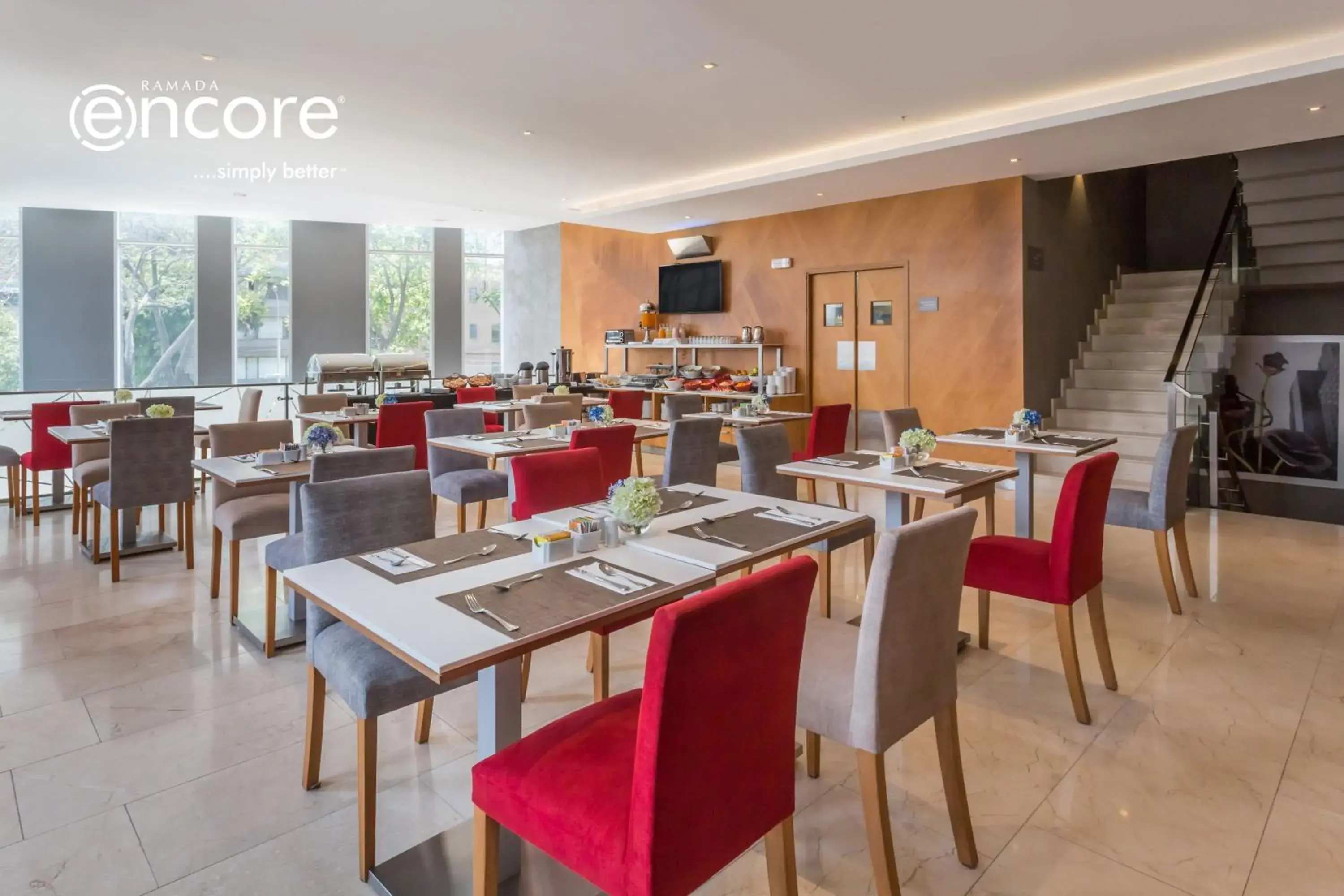 Food and drinks in Ramada Encore by Wyndham Lima San Isidro Food and drinks in Ramada Encore by Wyndham Lima San Isidro