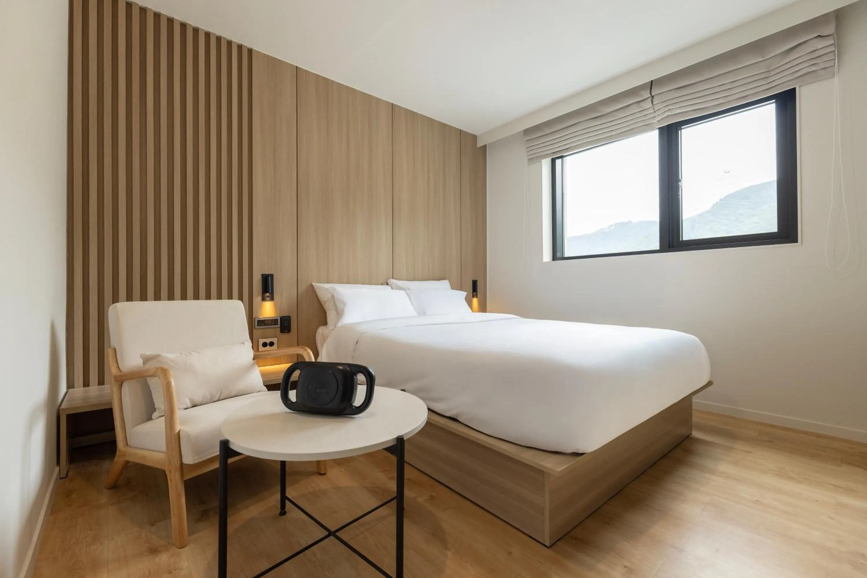 Bed in Hotel Rivmont Danyang by AANK