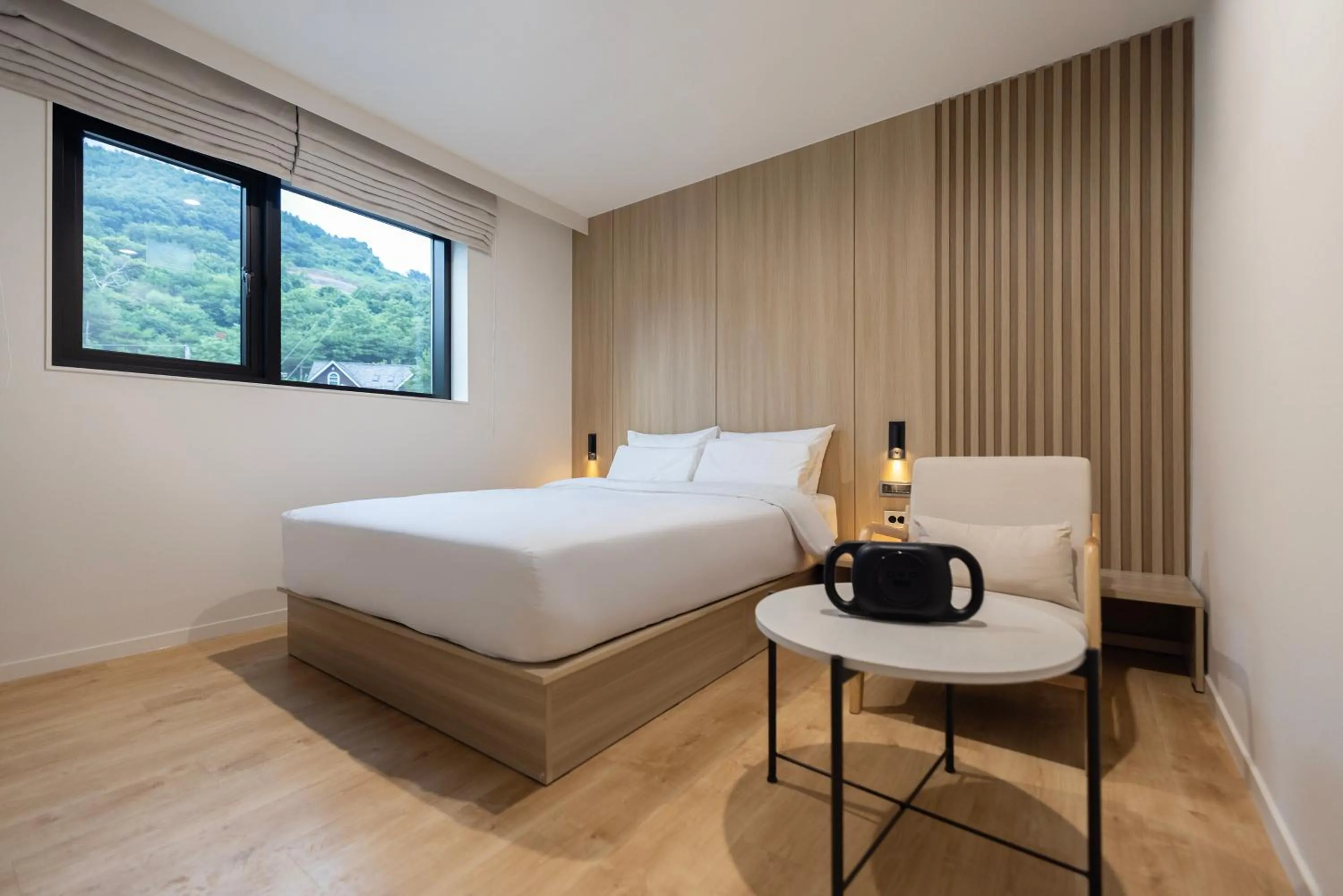 Bed in Hotel Rivmont Danyang by AANK