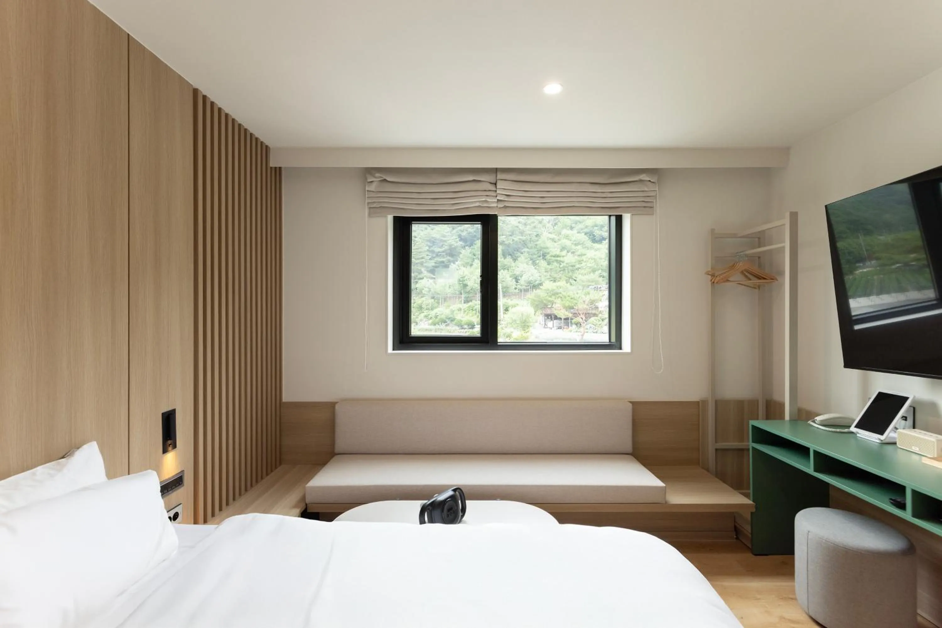 Bed in Hotel Rivmont Danyang by AANK