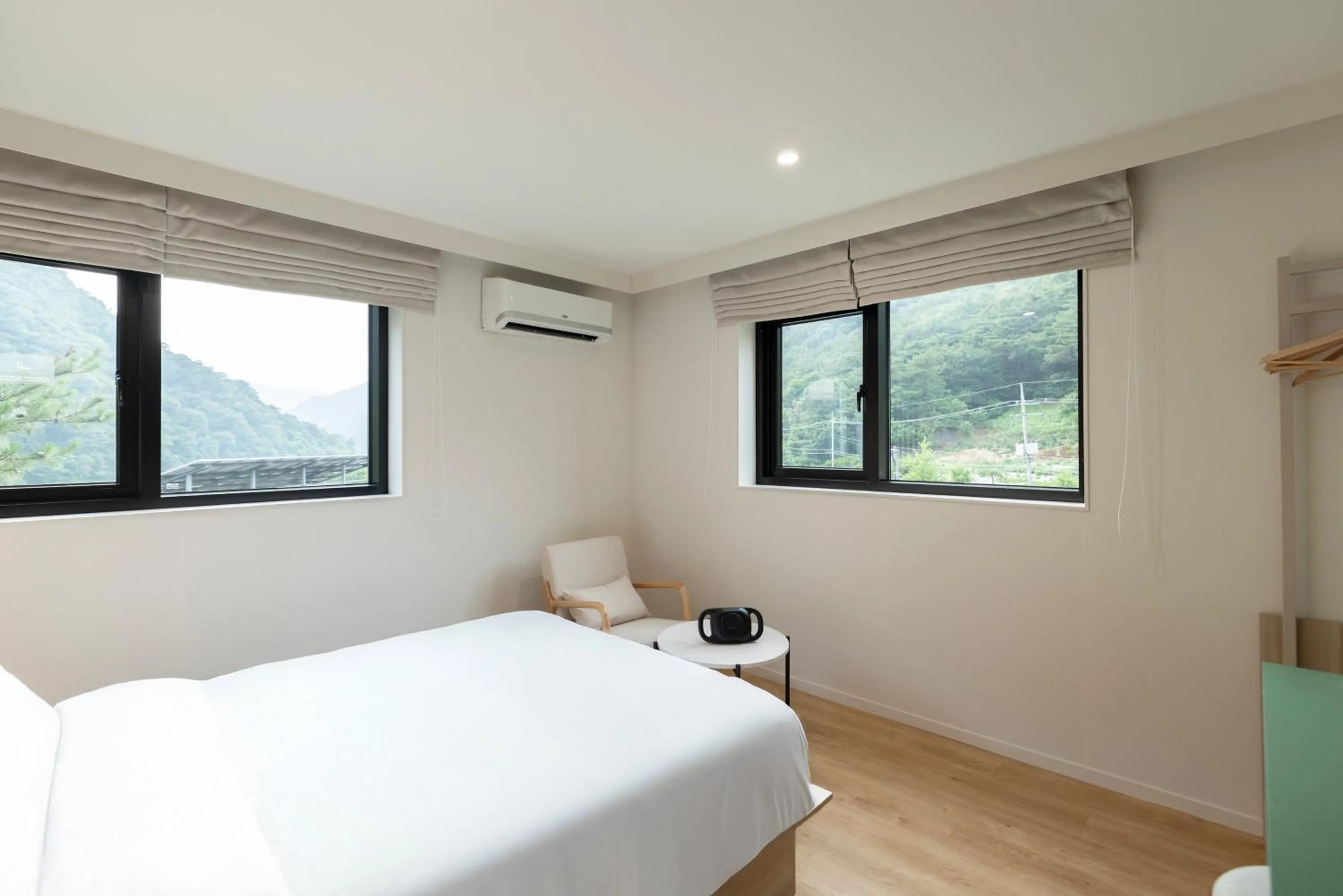 Bed in Hotel Rivmont Danyang by AANK
