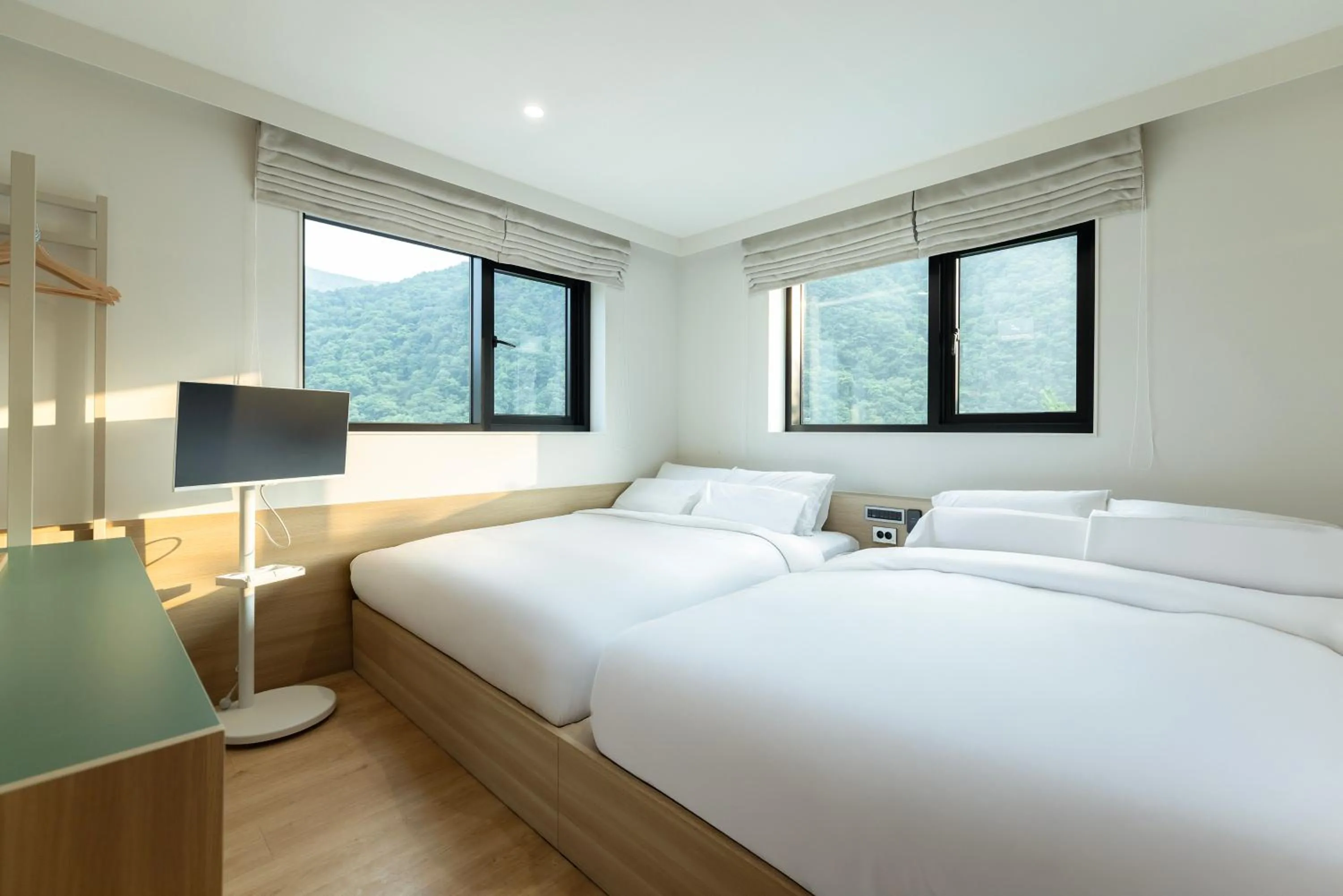 Bed in Hotel Rivmont Danyang by AANK