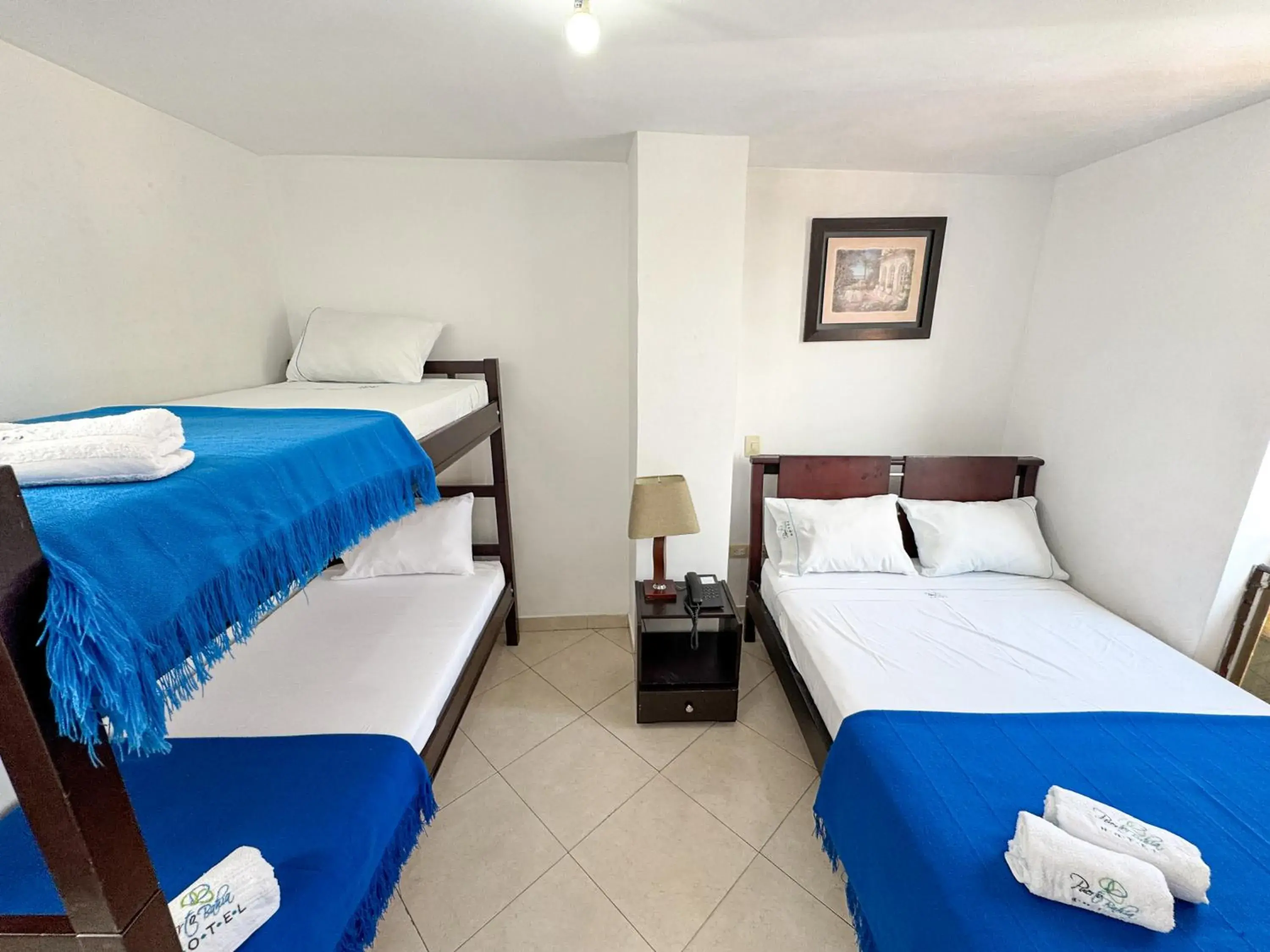 Standard Quadruple Room in Hotel Puerto Bahia Standard Quadruple Room in Hotel Puerto Bahia