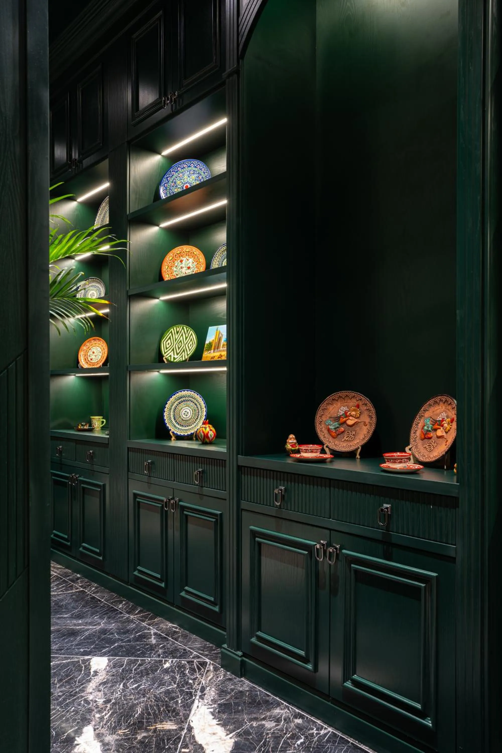 Decorative detail in Grand Dior