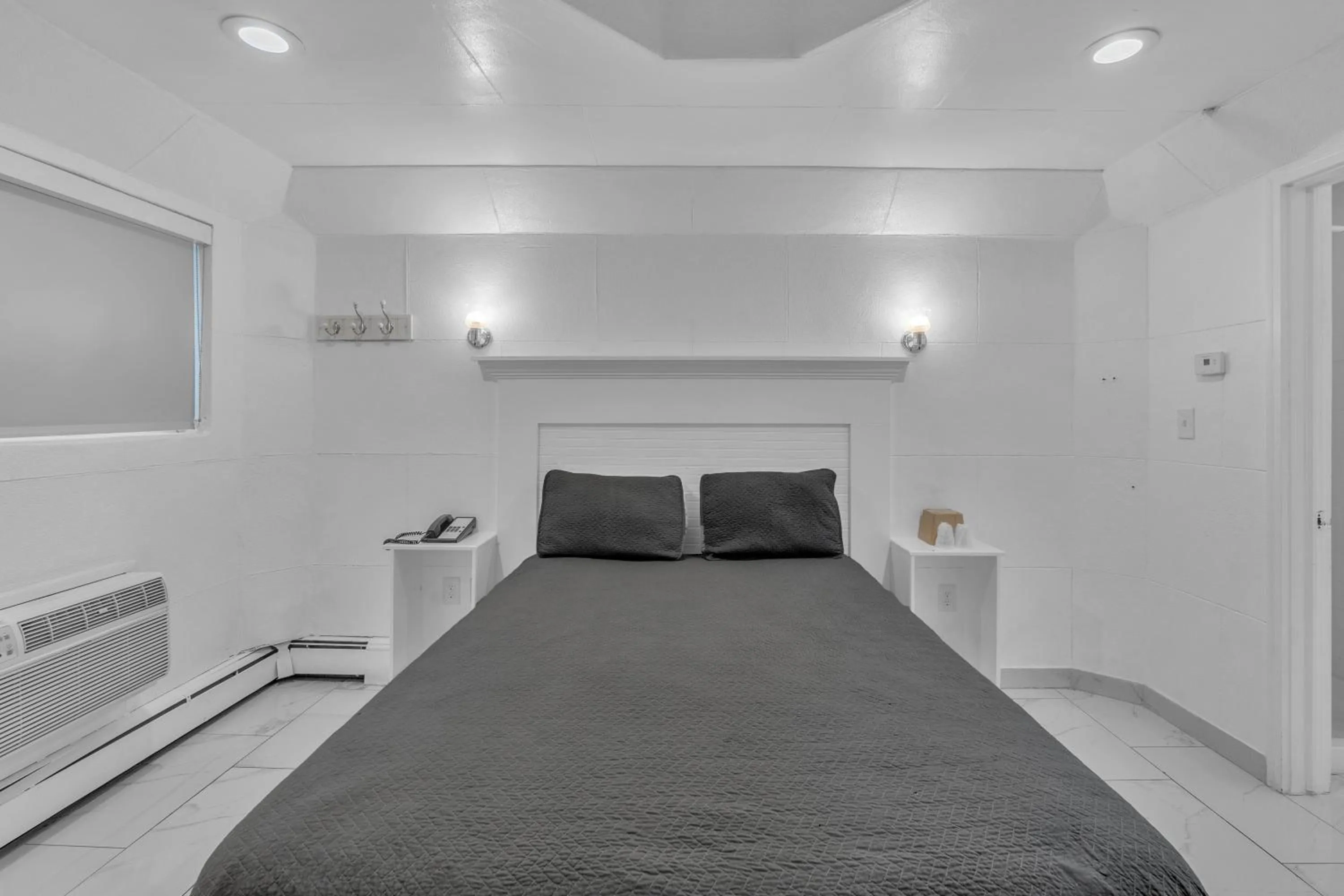 Bentley Motel