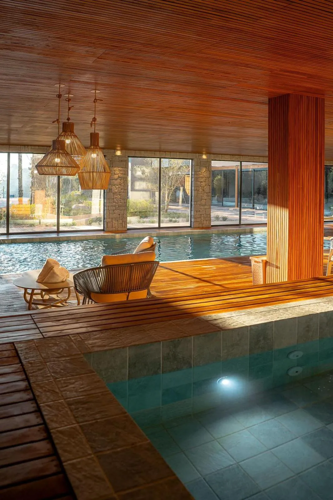Golden Tulip Canela