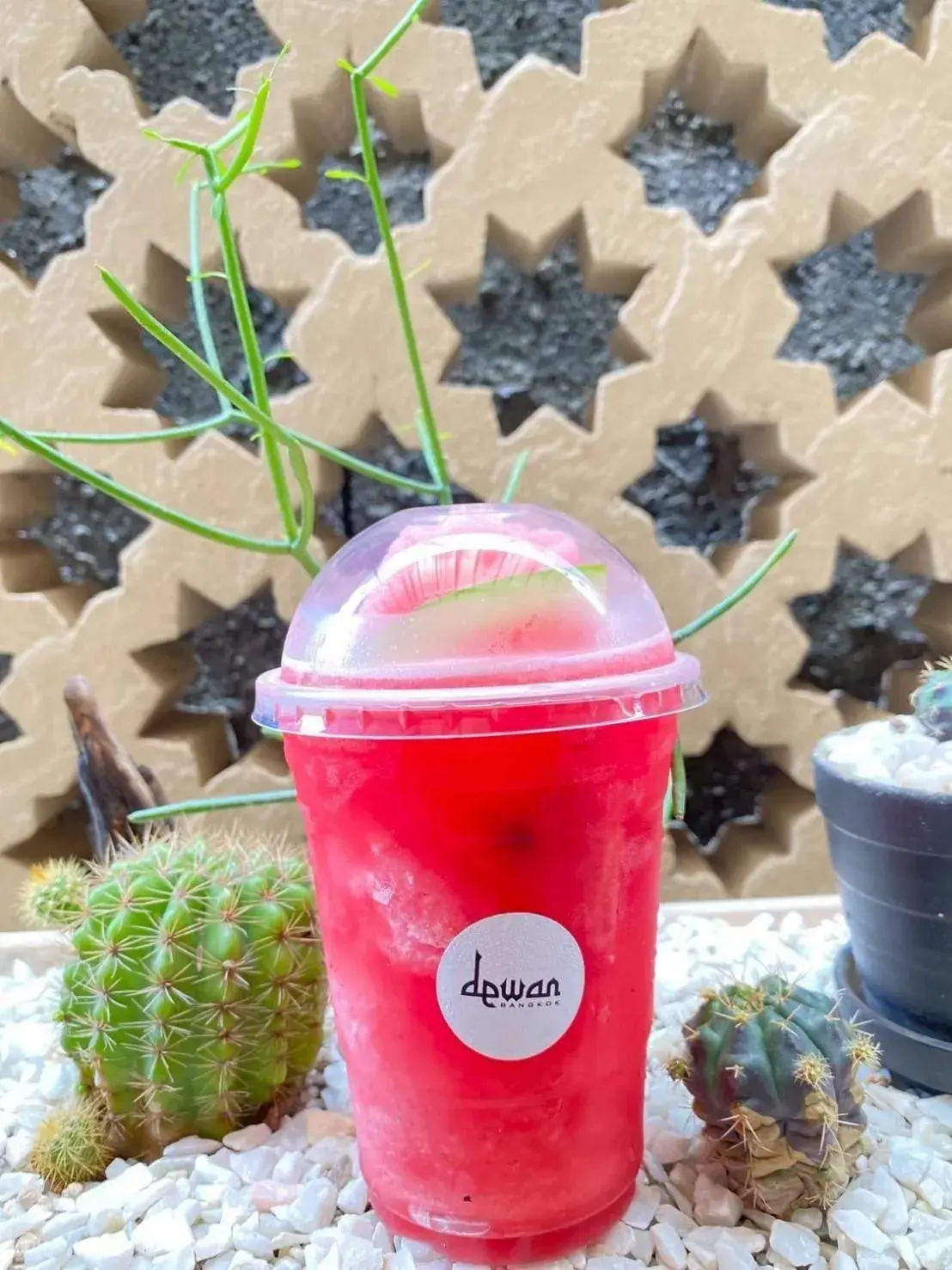 Food and drinks in Dewan Bangkok Food and drinks in Dewan Bangkok