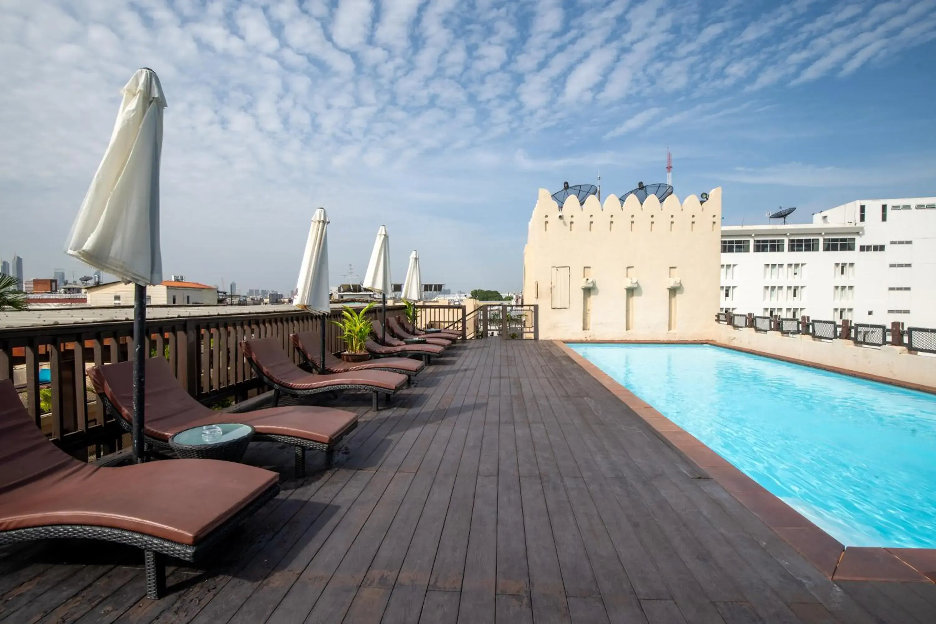Pool view in Dewan Bangkok Pool view in Dewan Bangkok