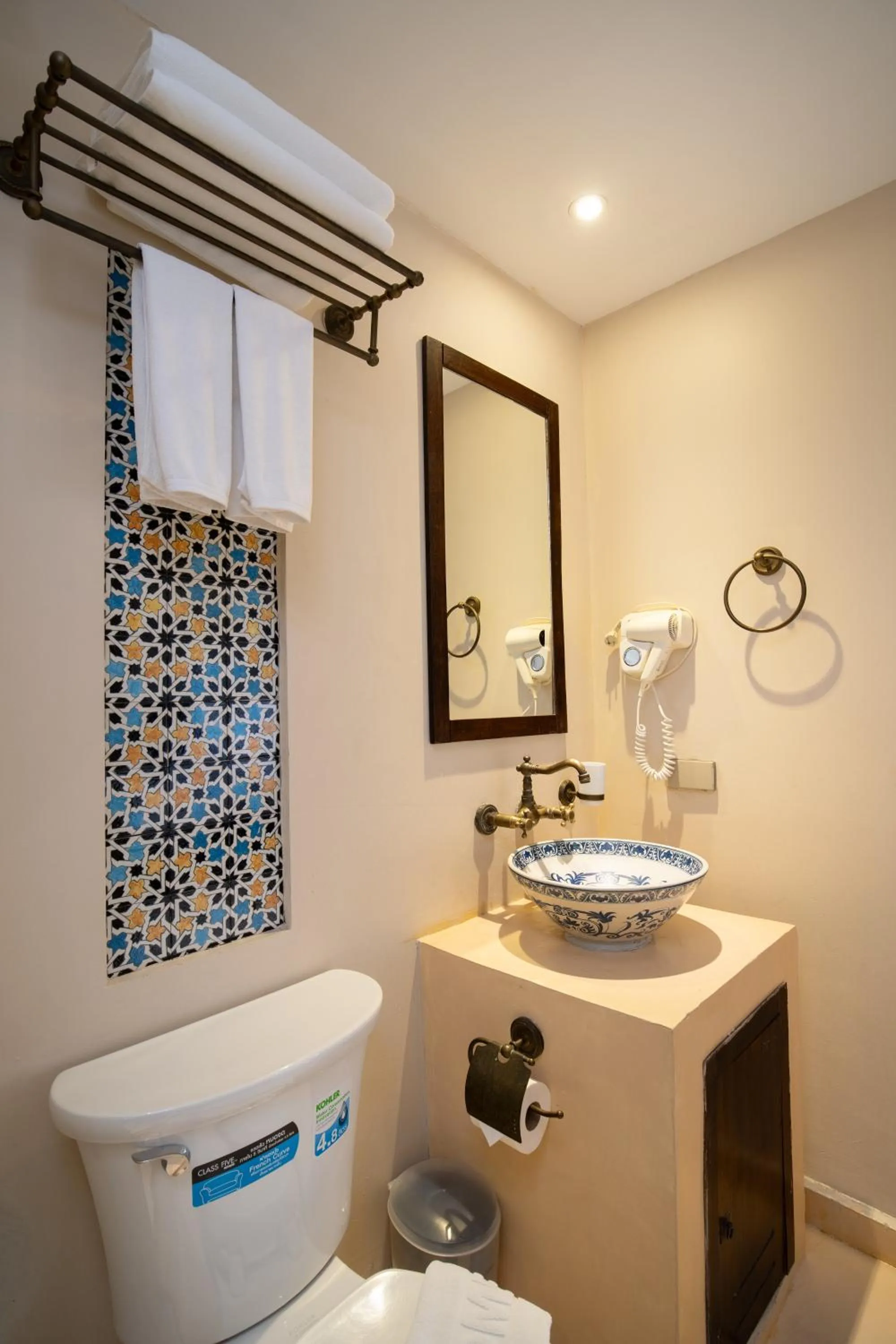 Toilet in Dewan Bangkok