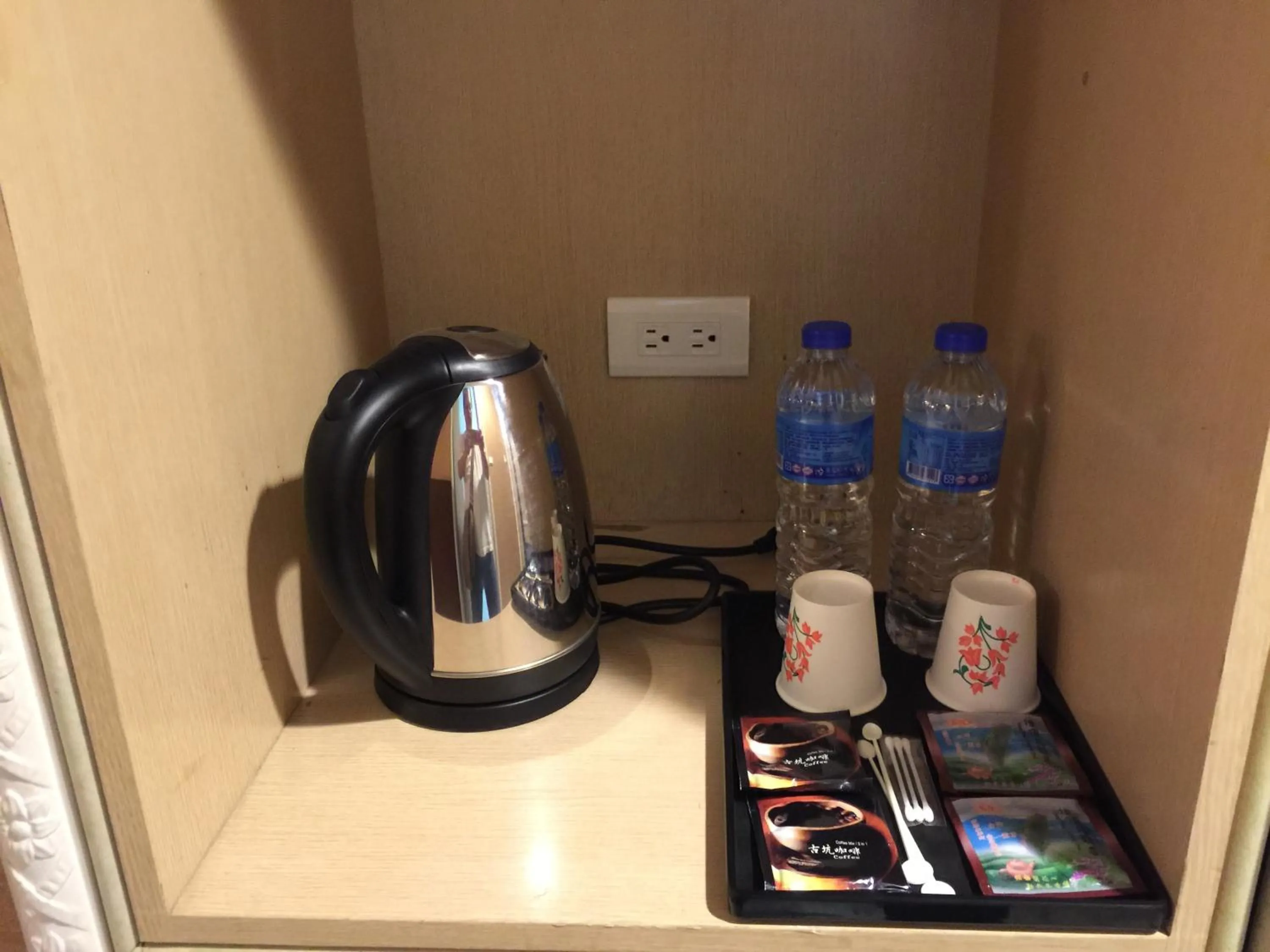 Coffee/tea facilities in Banciaoking Hotel