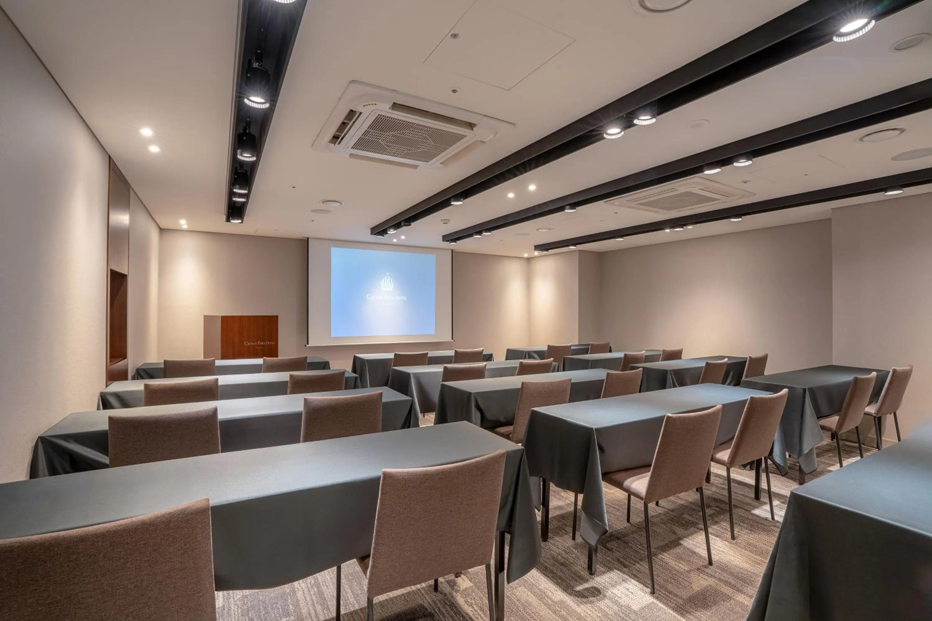 Meeting/conference room in Crown Park Hotel Seoul Myeongdong