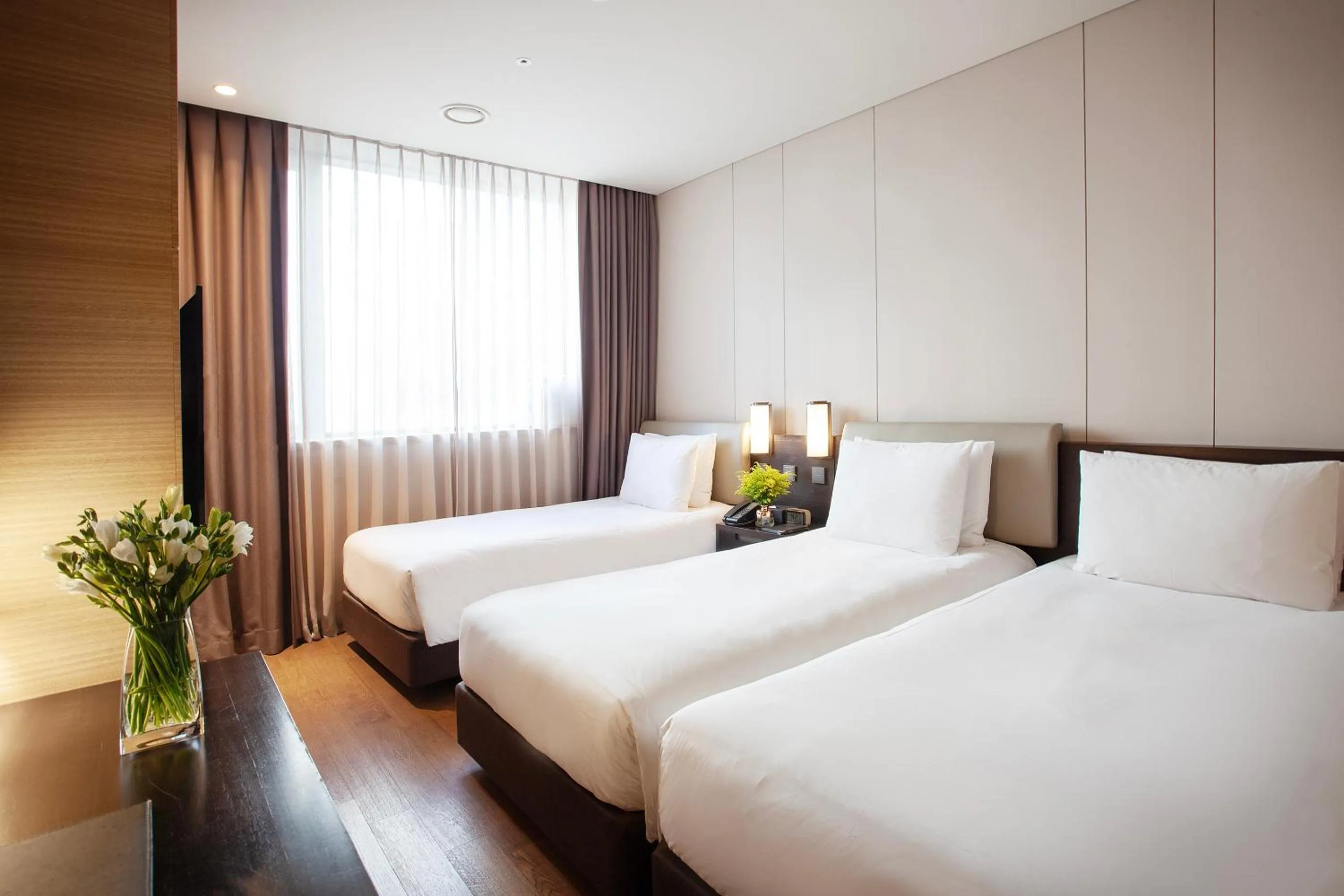 Bedroom, Bed in Crown Park Hotel Seoul Myeongdong