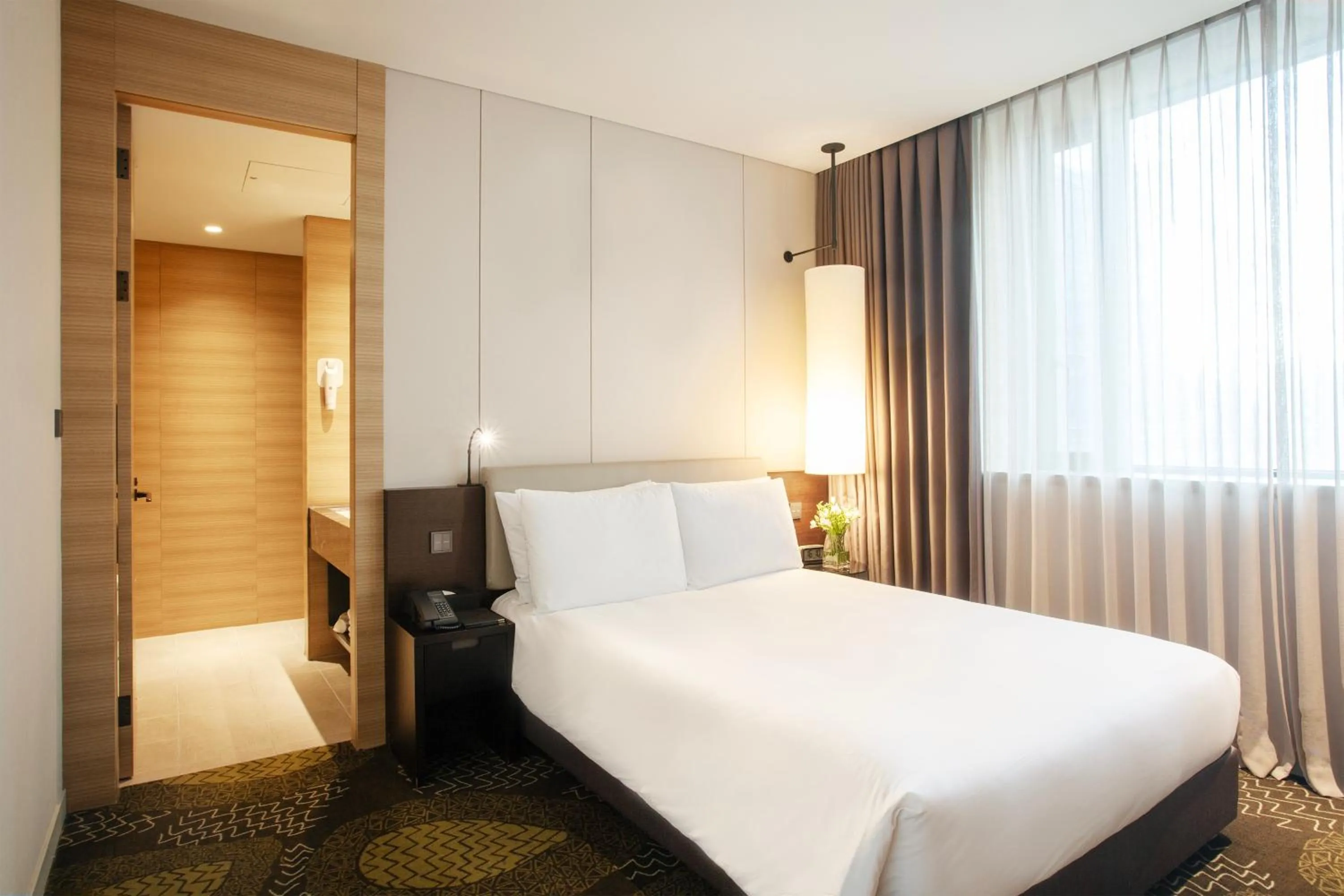 Bedroom, Bed in Crown Park Hotel Seoul Myeongdong