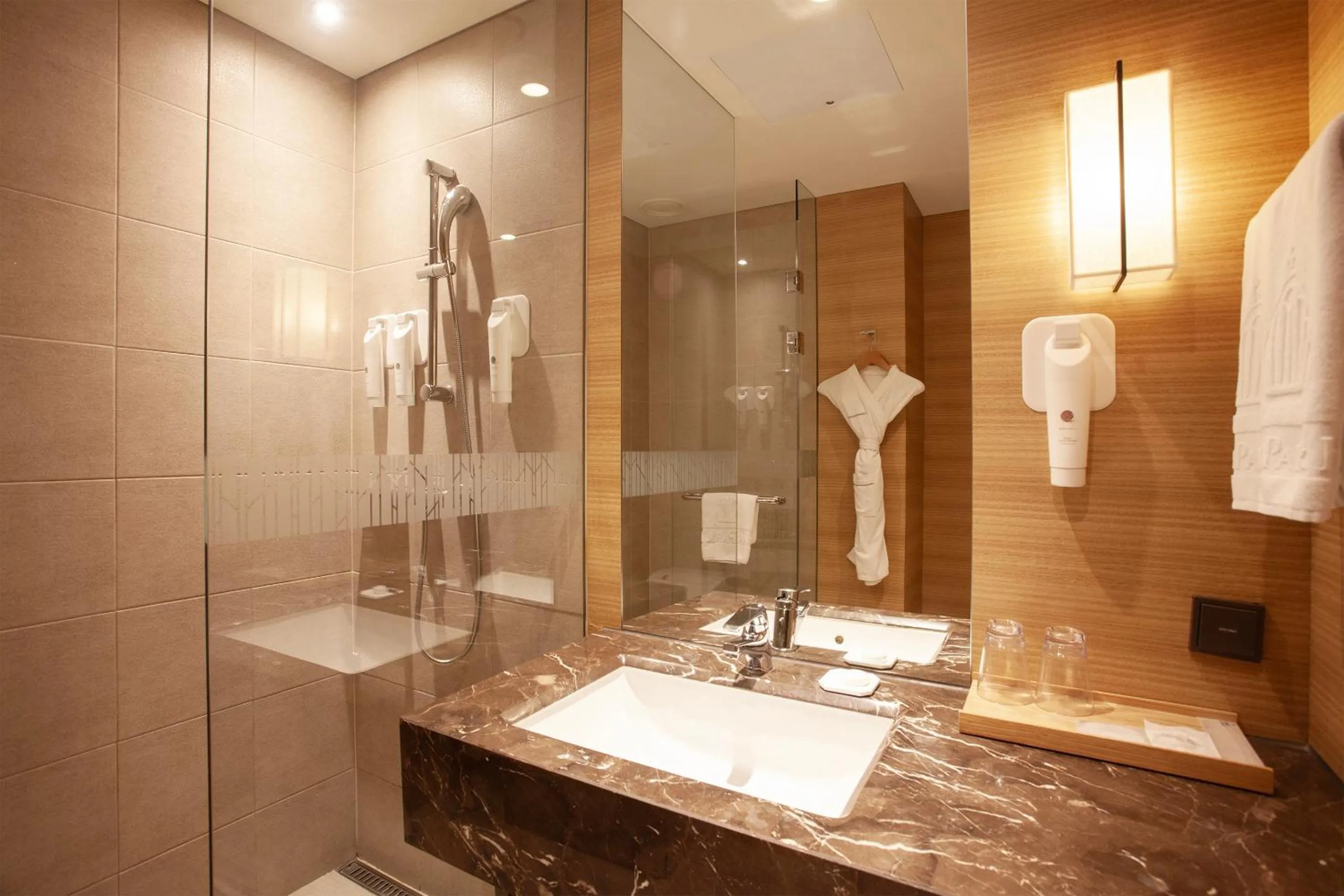 Bathroom in Crown Park Hotel Seoul Myeongdong