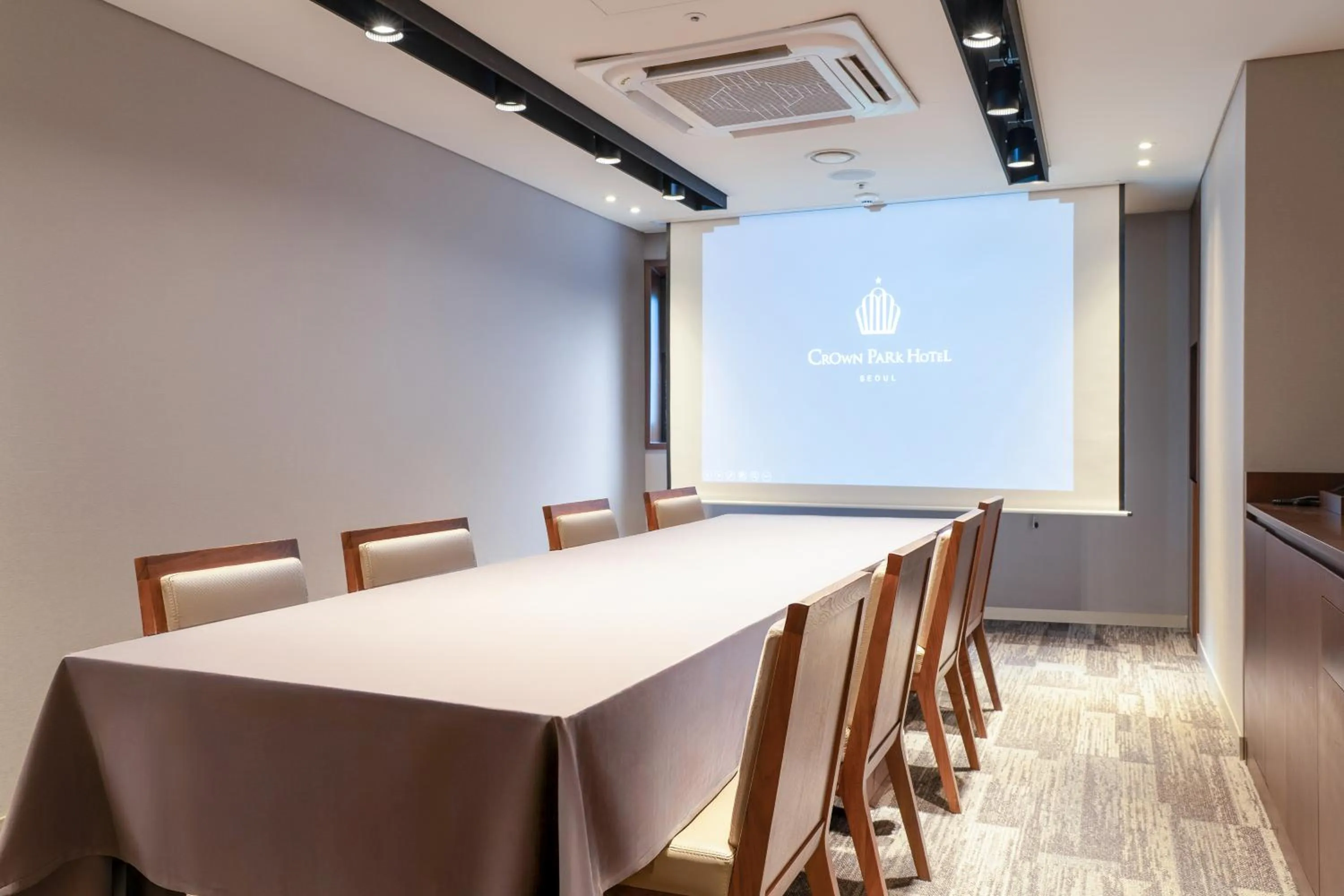 Meeting/conference room in Crown Park Hotel Seoul Myeongdong