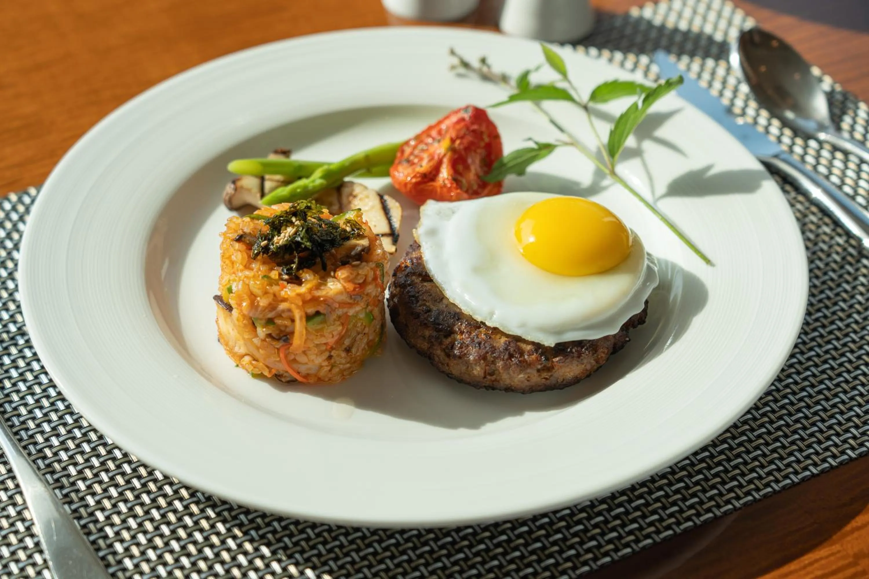 Restaurant/places to eat in Crown Park Hotel Seoul Myeongdong