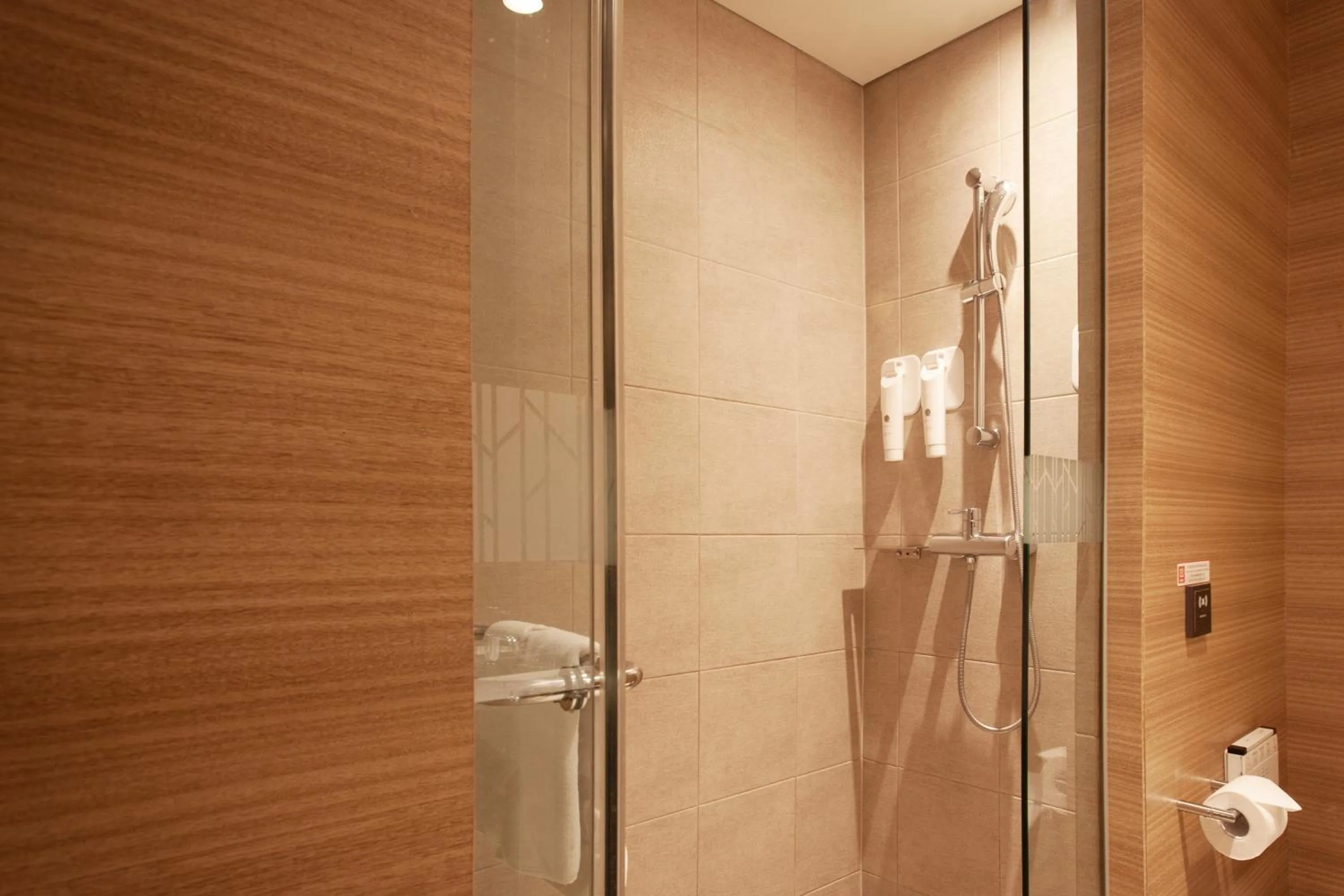 Bathroom in Crown Park Hotel Seoul Myeongdong