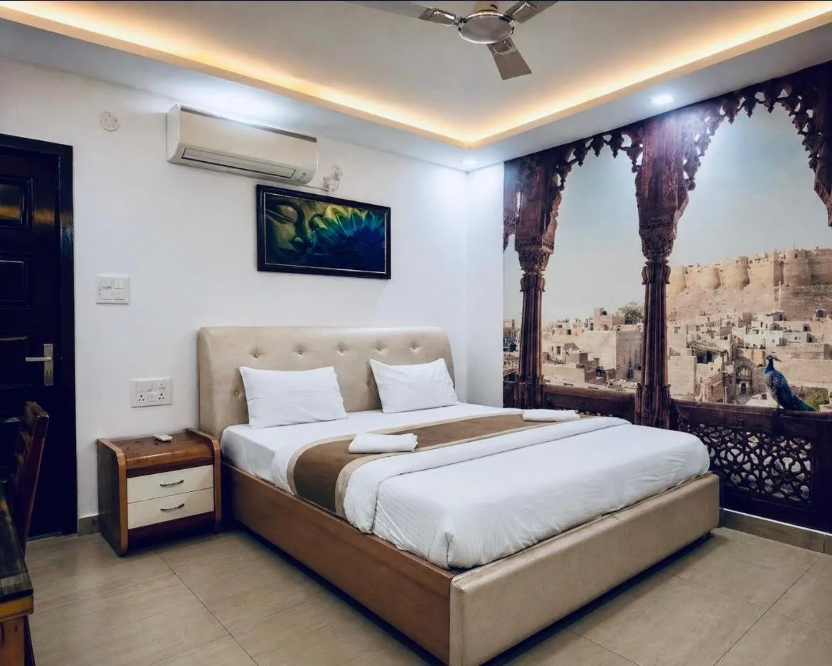 Bed in Hotel Yes Boss International- Awarded Best Hotel 2025 in Budget Category