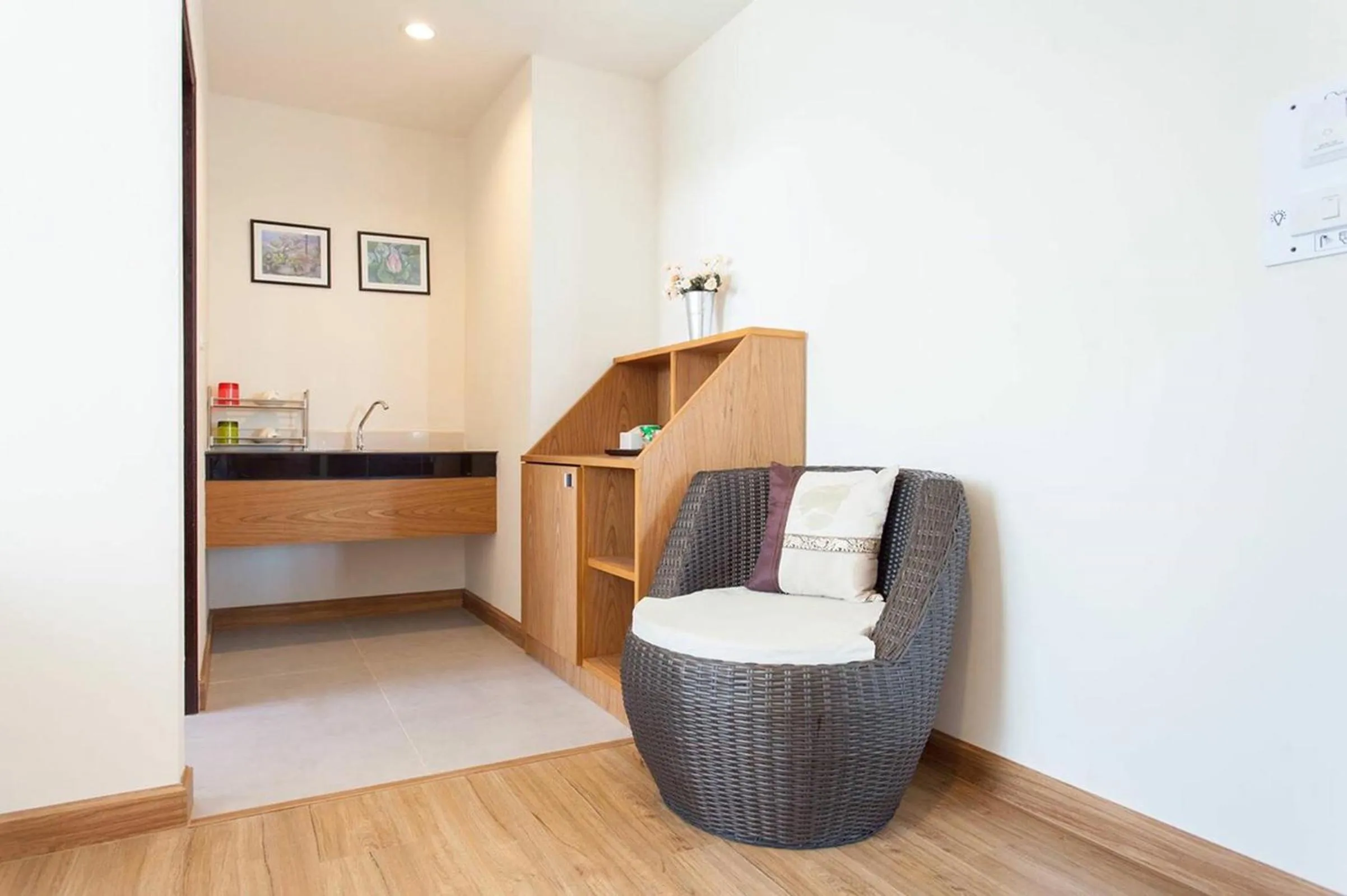 Coffee/tea facilities, Bed in The Sita Princess