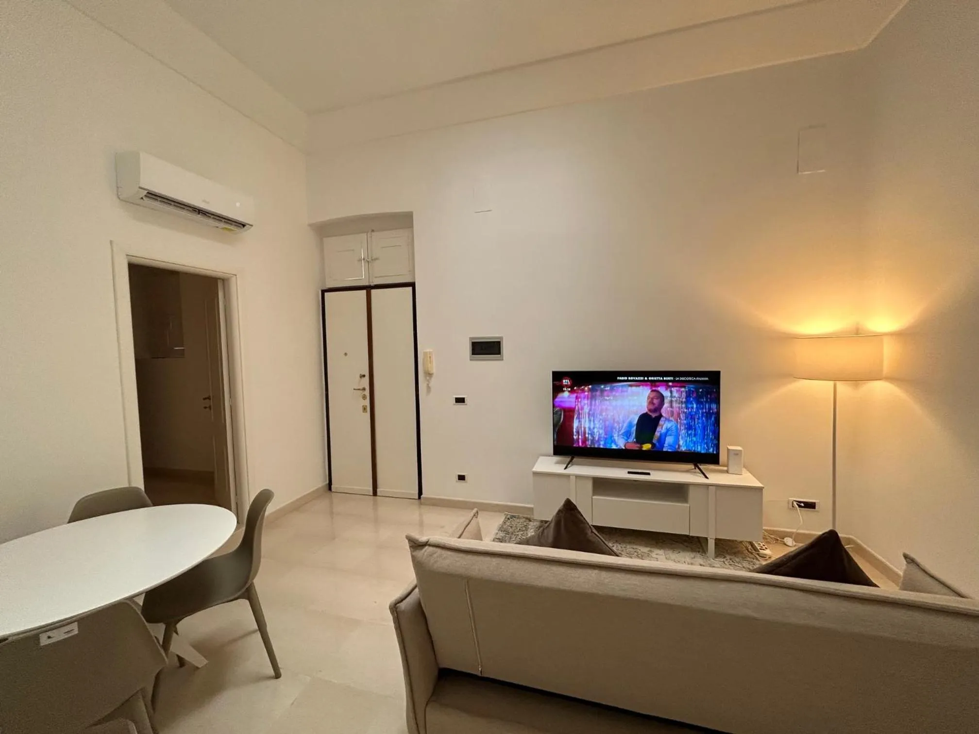 TV and multimedia in B&B Baciami Ancora