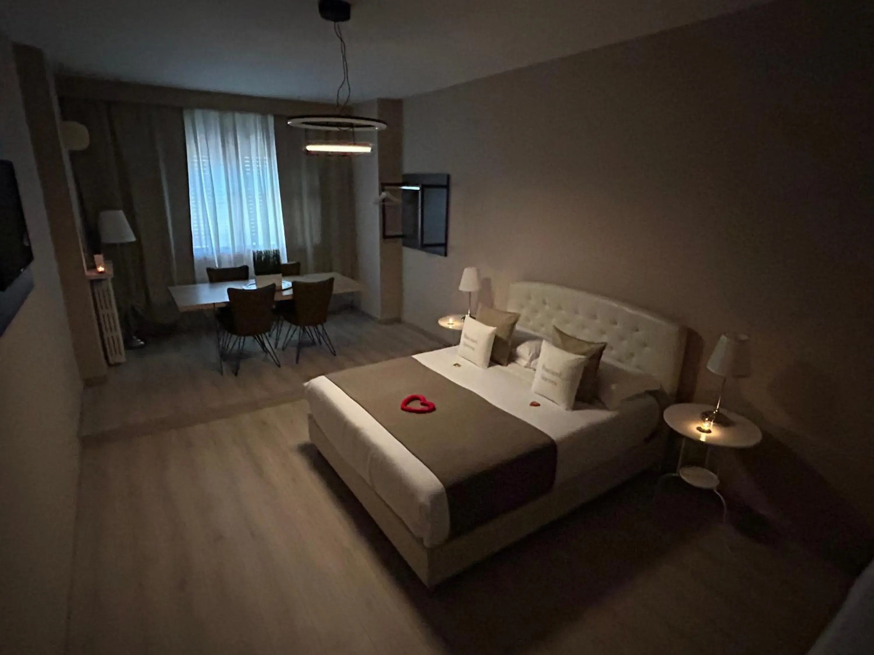 Luxury Triple Room in B&B Baciami Ancora Luxury Triple Room in B&B Baciami Ancora