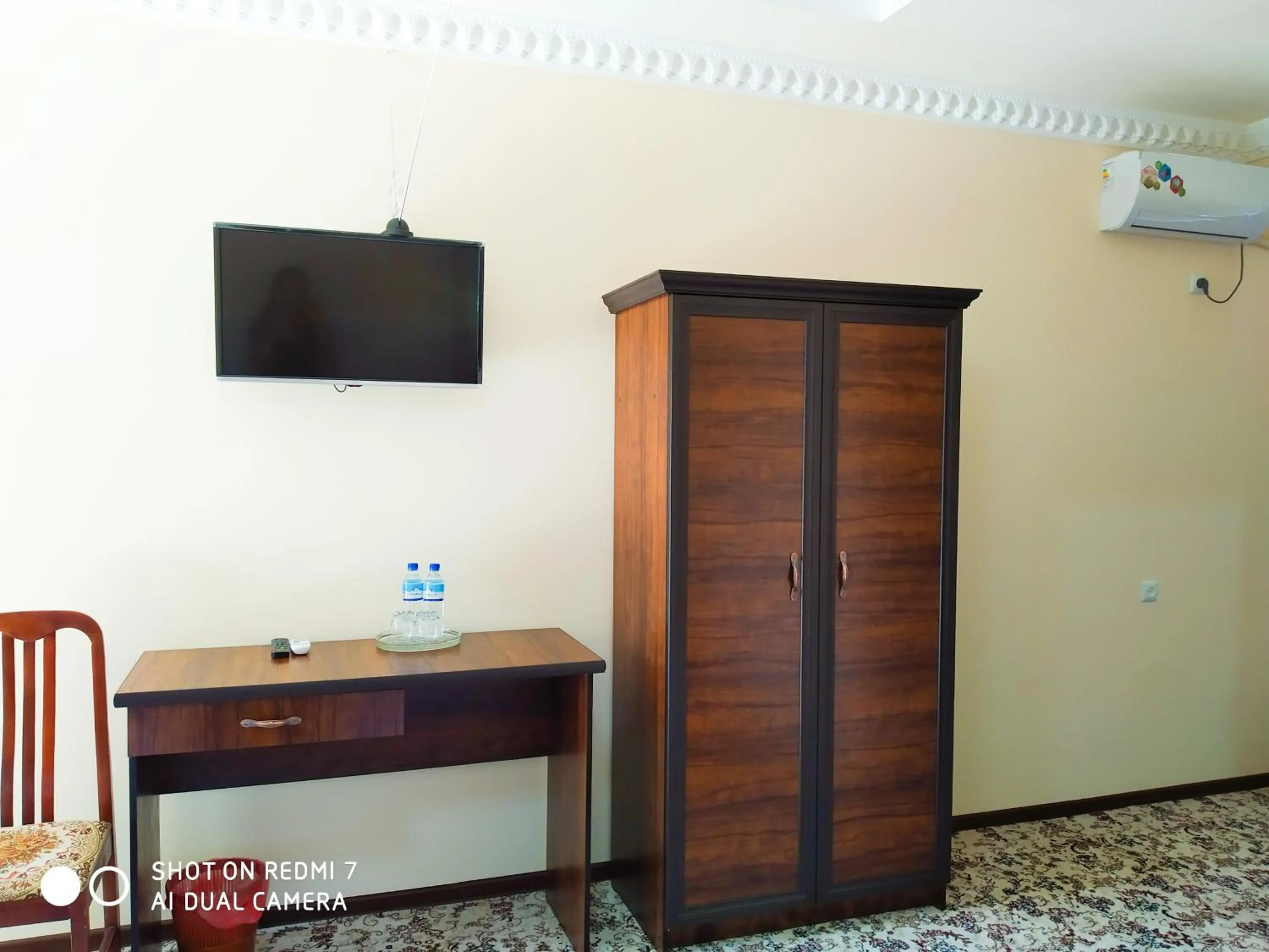 TV and multimedia in Hotel Shams