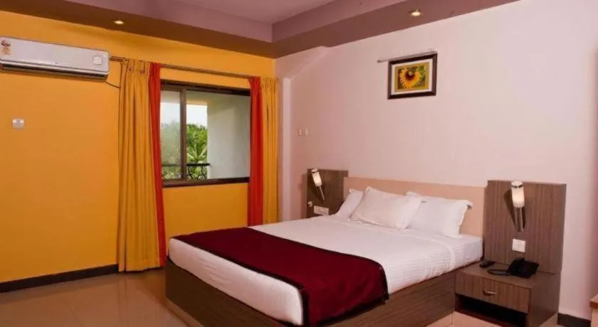 Bed in Hotel Colva Kinara