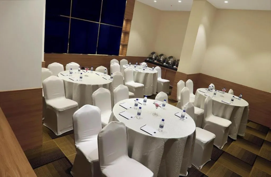 Aralia A business Hotel, MIDC
