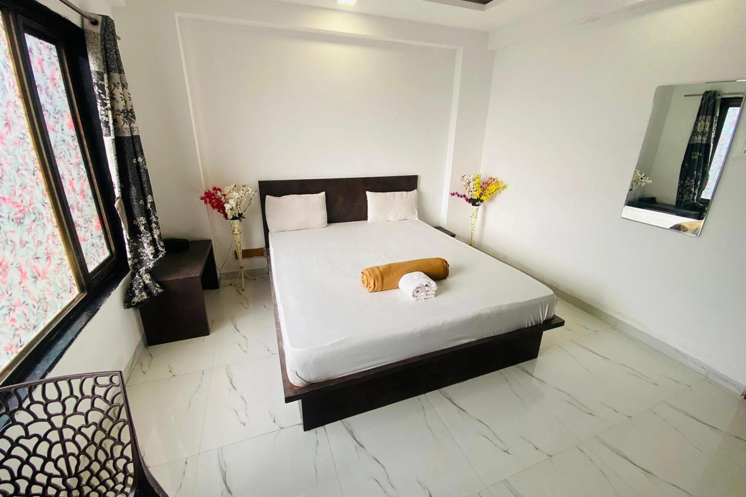 Bed in Sai Vishwa Lodging