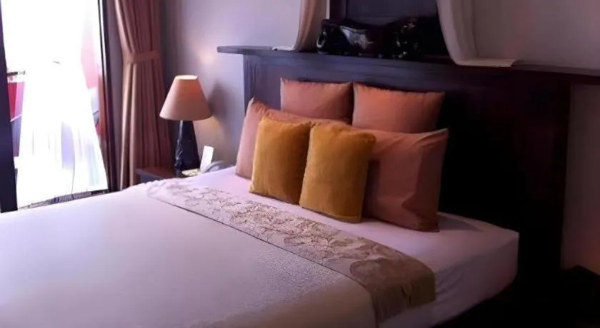 Bed in The Valley Resort Hotel
