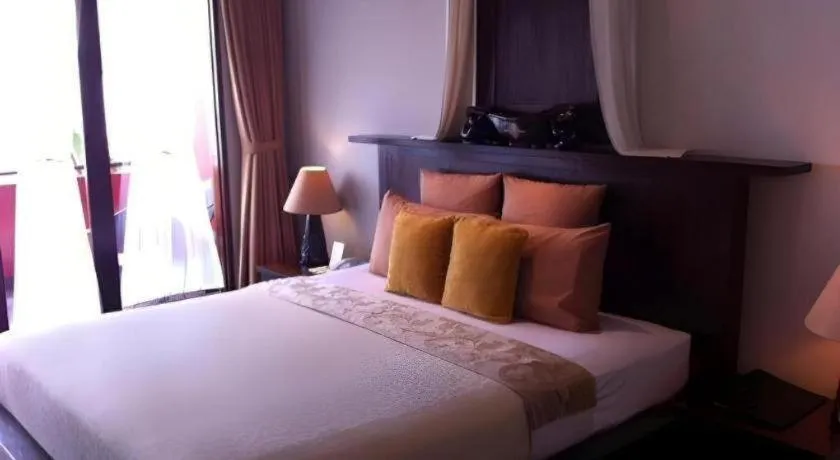 Bed in The Valley Resort Hotel