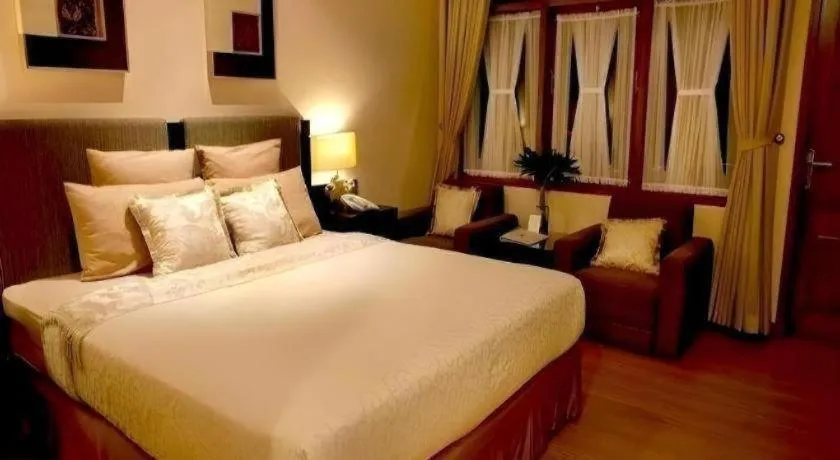 Bed in The Valley Resort Hotel