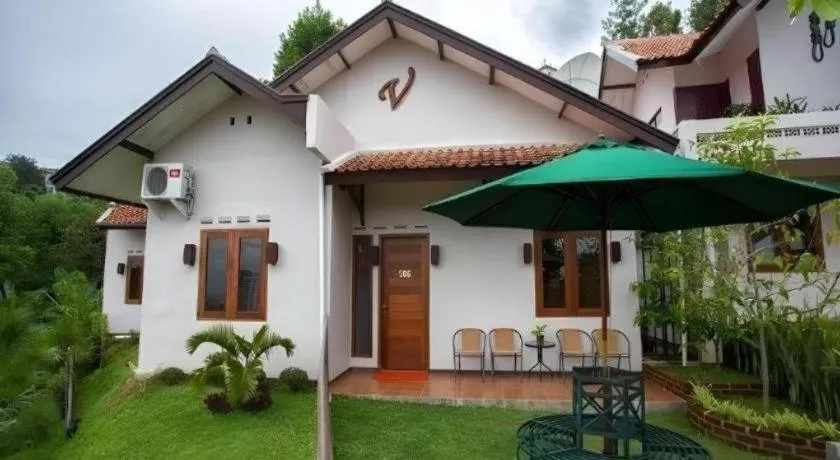 The Valley Resort Hotel