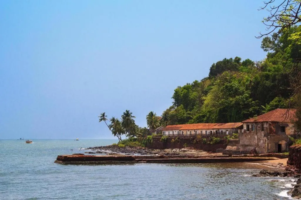 Valentines Retreat - Near Candolim Beach