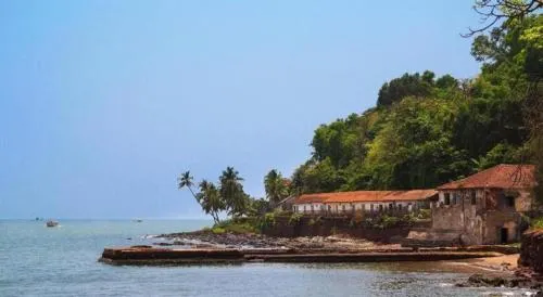 Valentines Retreat - Near Candolim Beach