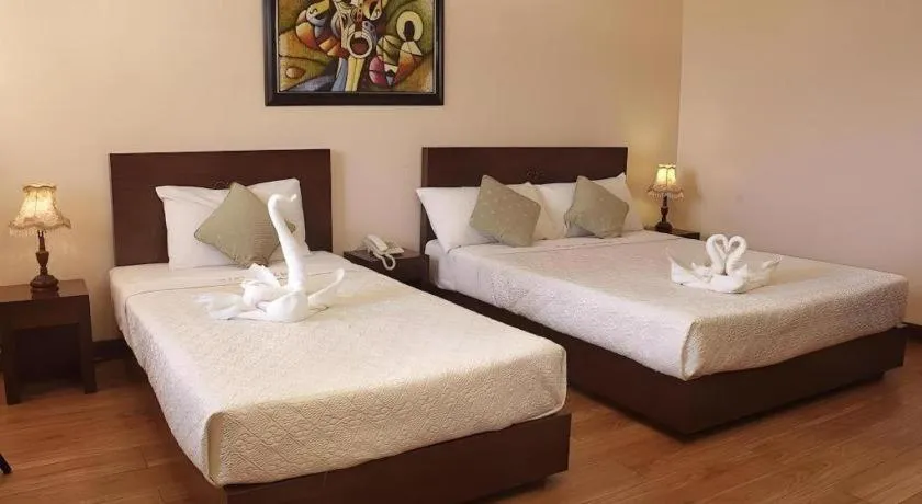 Bed in Vista Marina Hotel and Resort