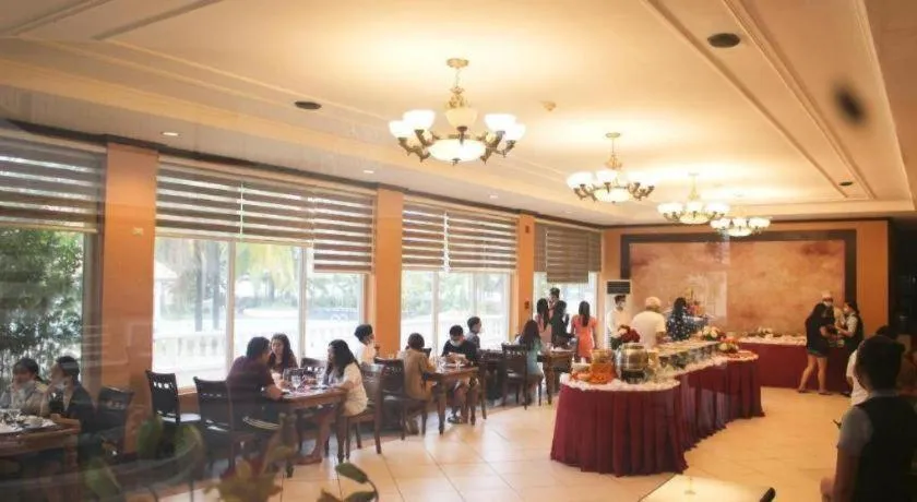 Vista Marina Hotel and Resort