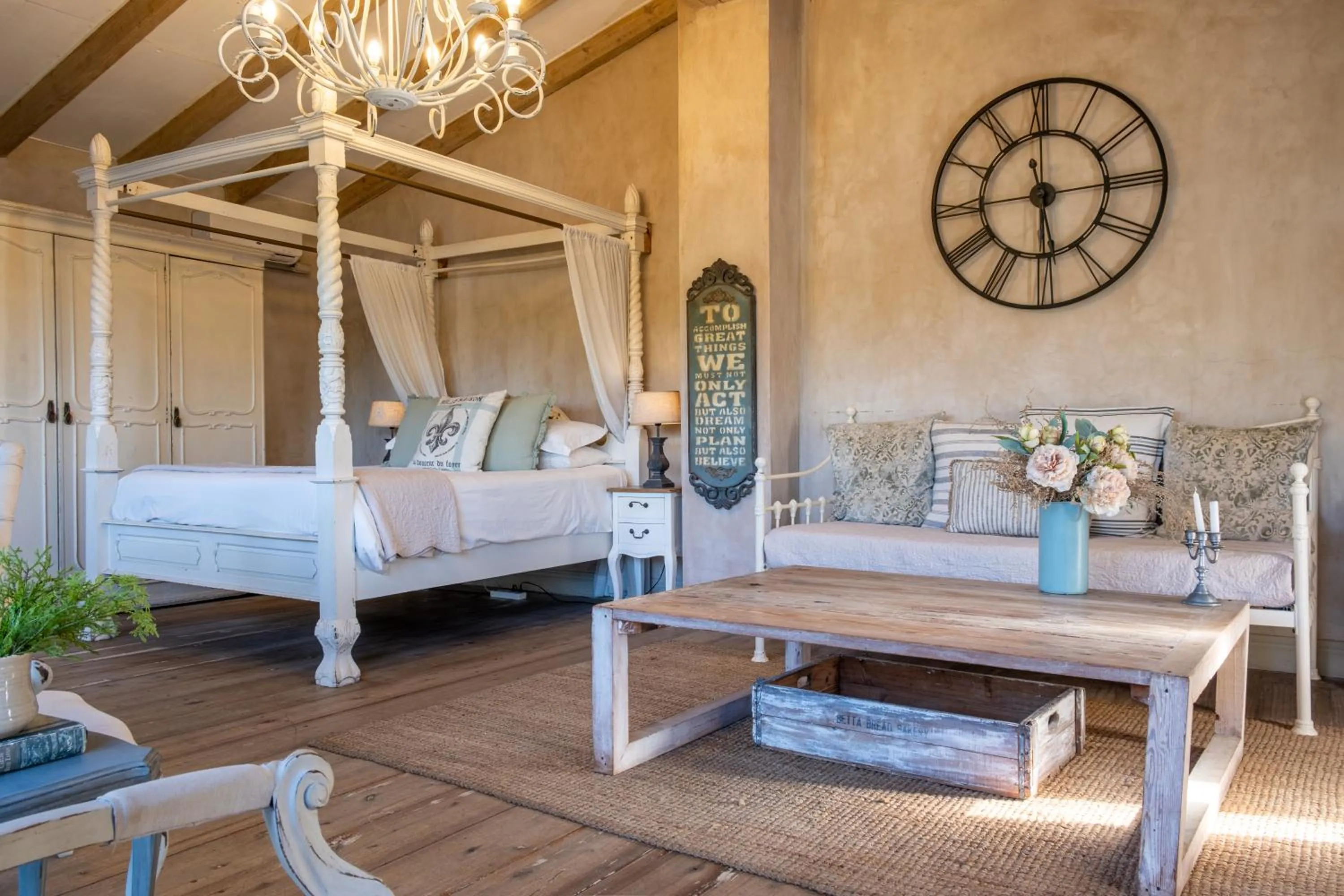 Bedroom, Bed in Petite Provence B&B