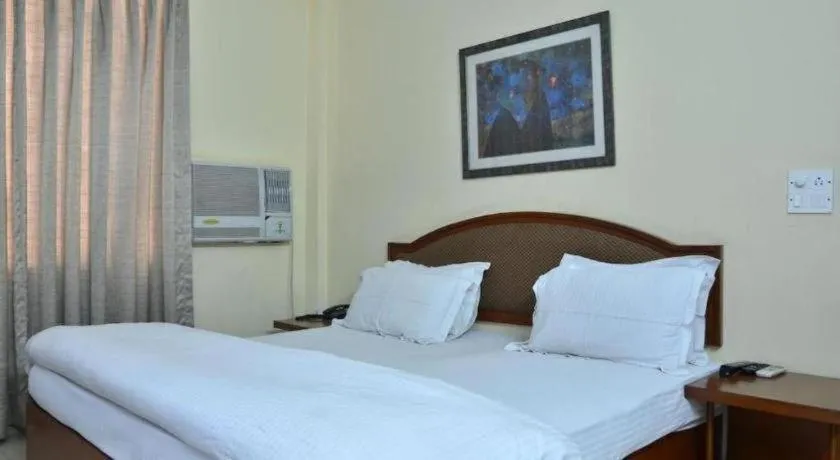 Bed in Hotel Tourist