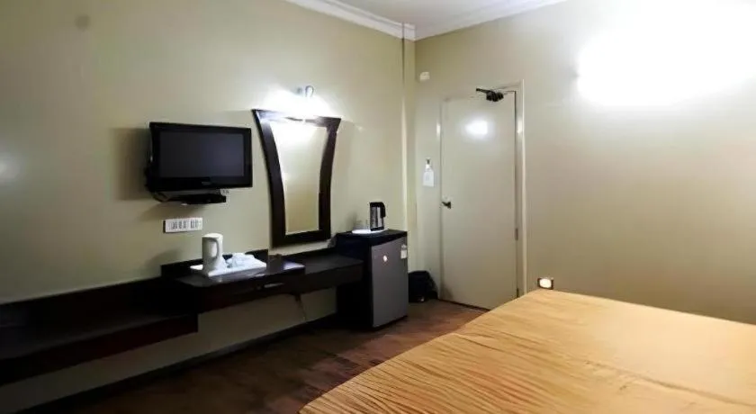 Bed in Hotel Tourist